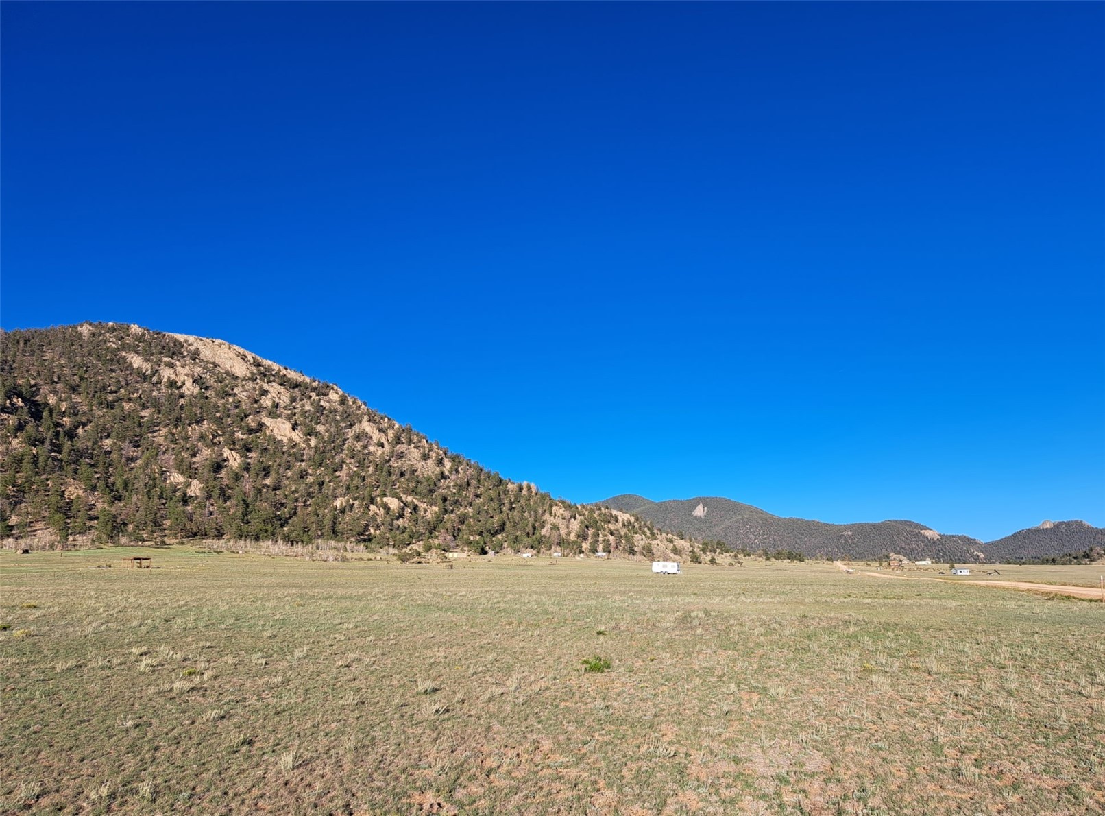 6675 Jefferson Road Property Photo 3