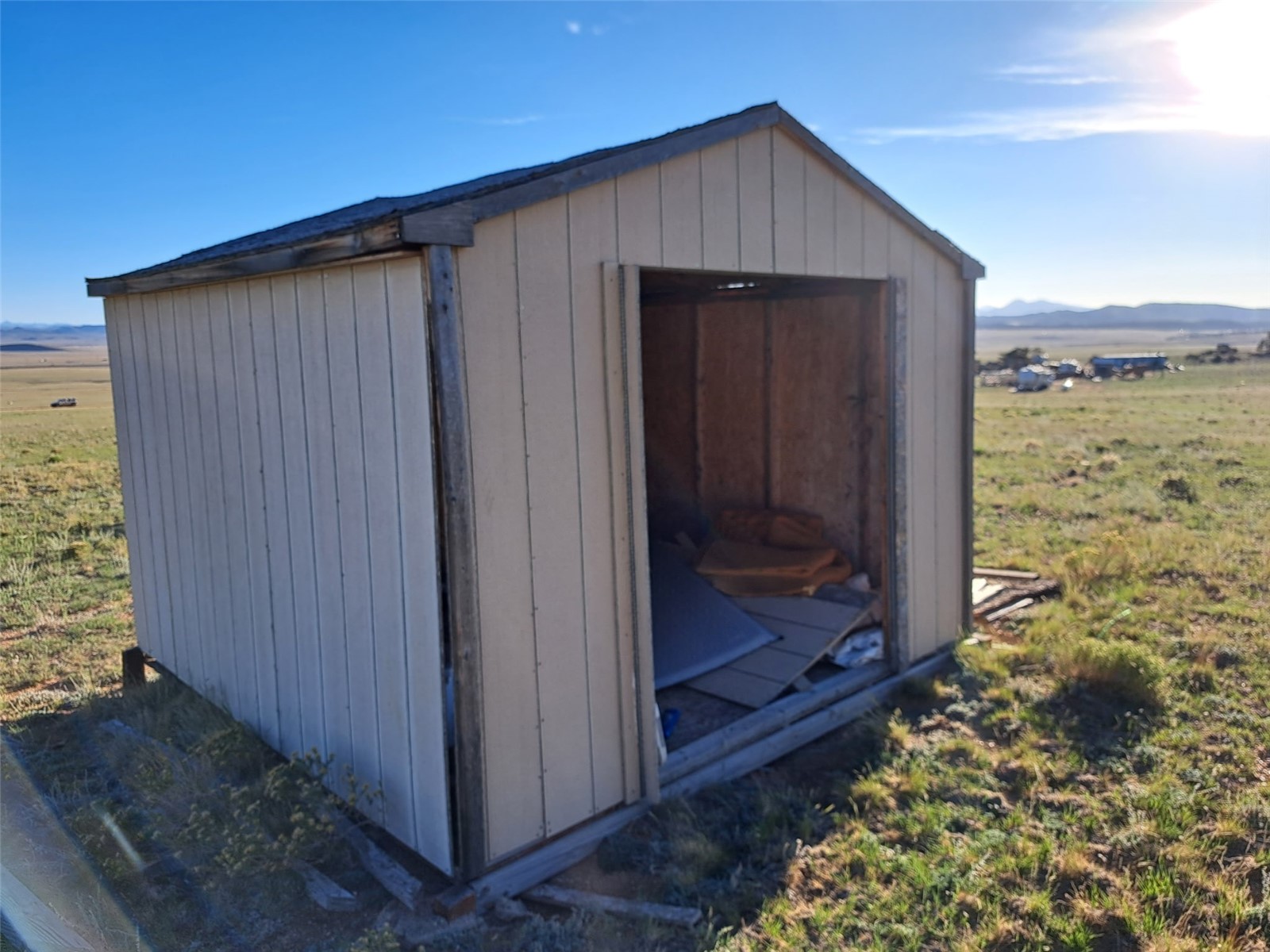 6675 Jefferson Road Property Photo 4