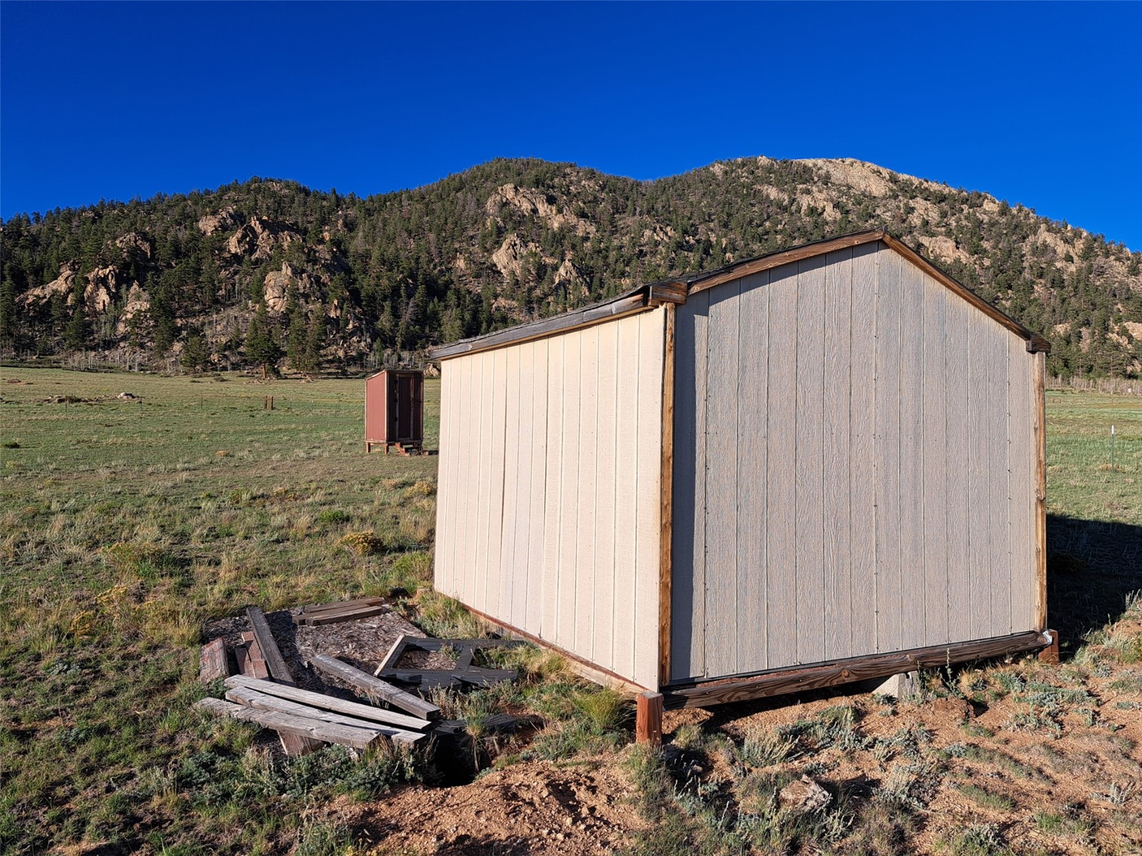 6675 Jefferson Road Property Photo 10