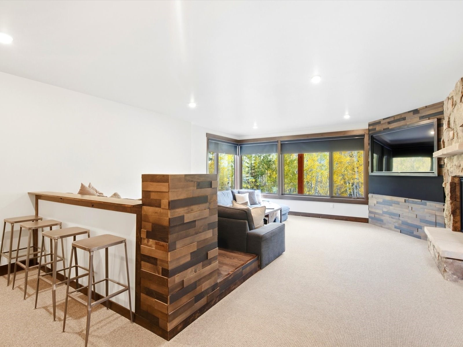 68 Lund Way Property Photo 24