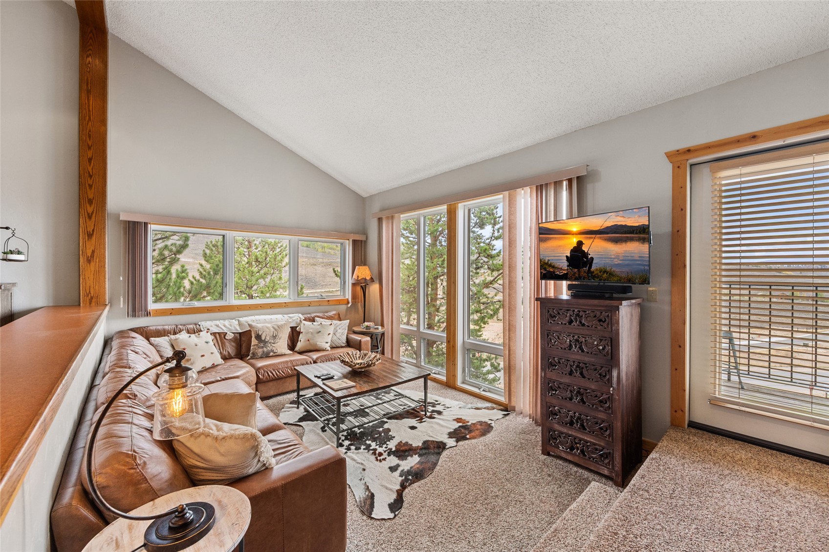 96 Mountainside Drive B-27 Property Photo 6