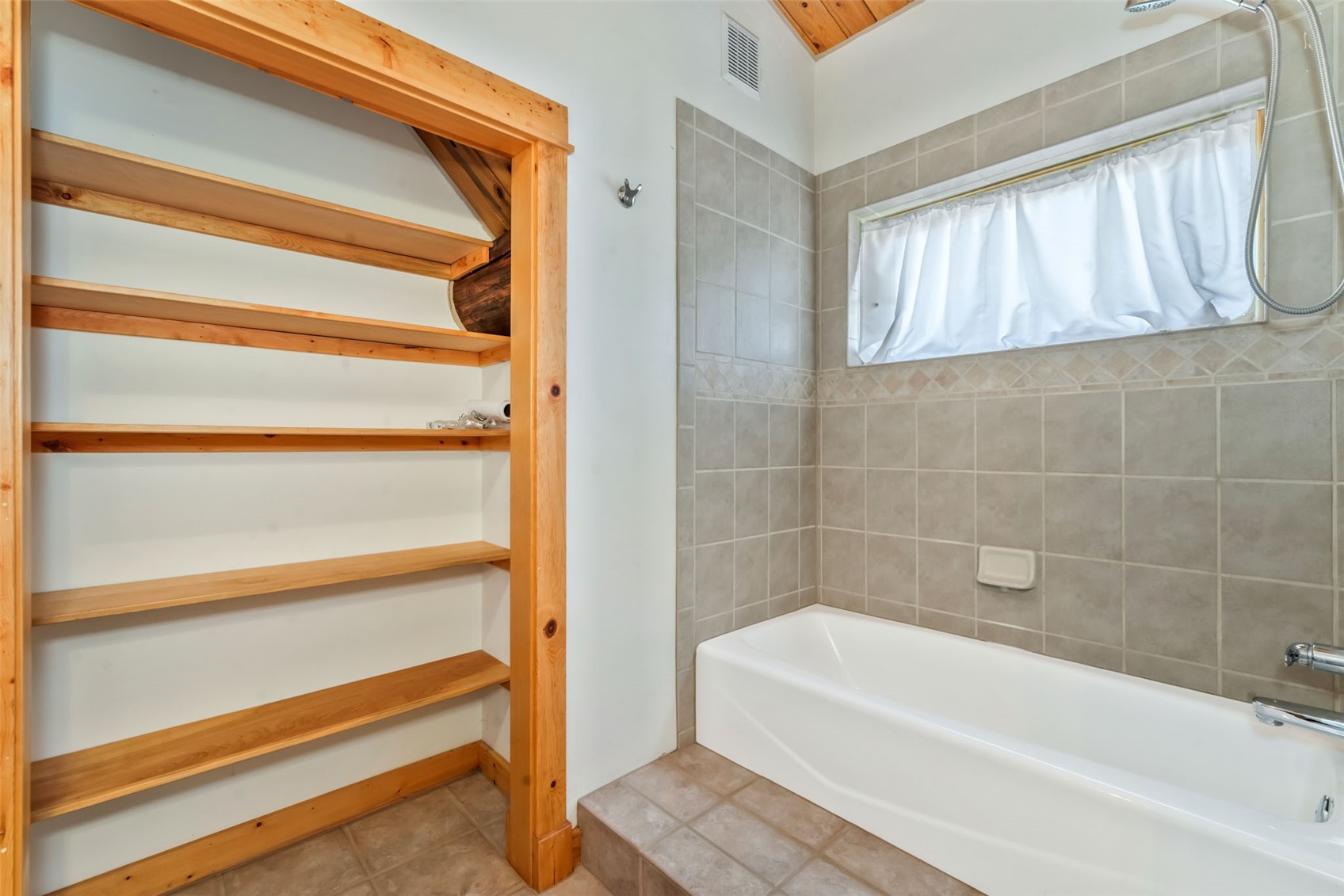57745 Saturn Court Property Photo 32