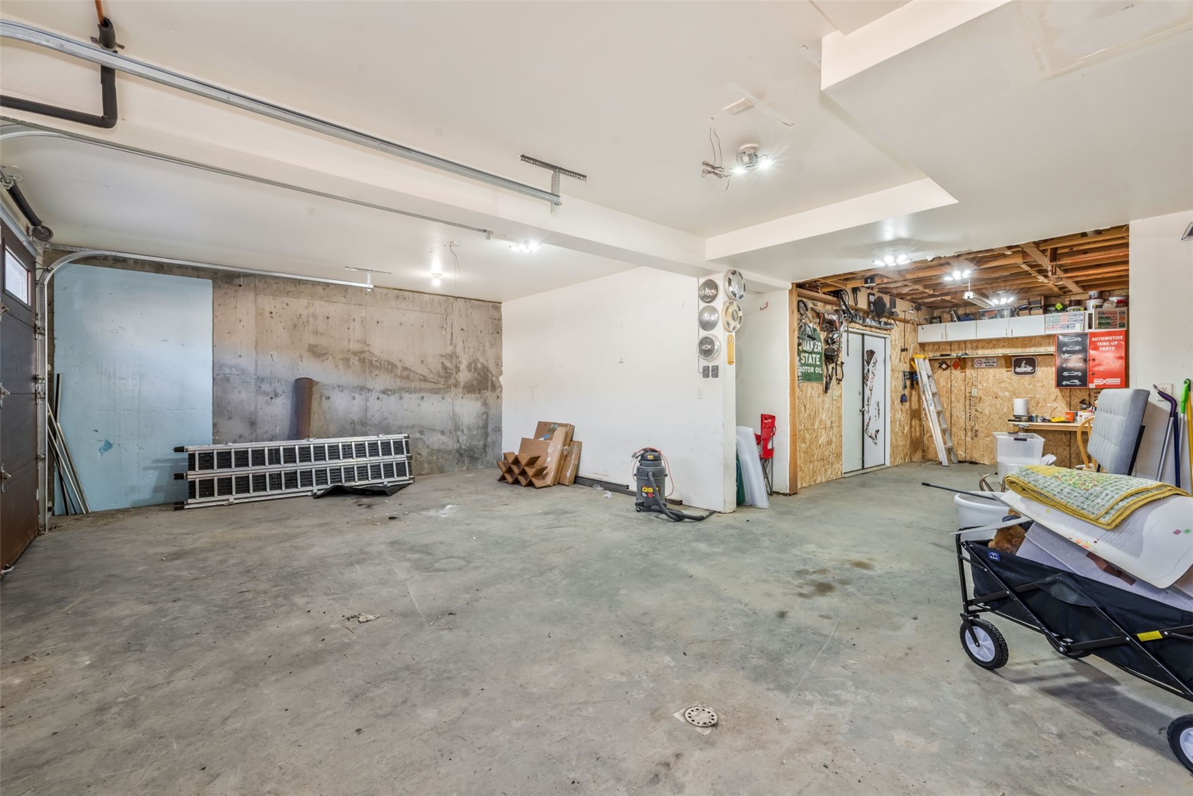 57745 Saturn Court Property Photo 36
