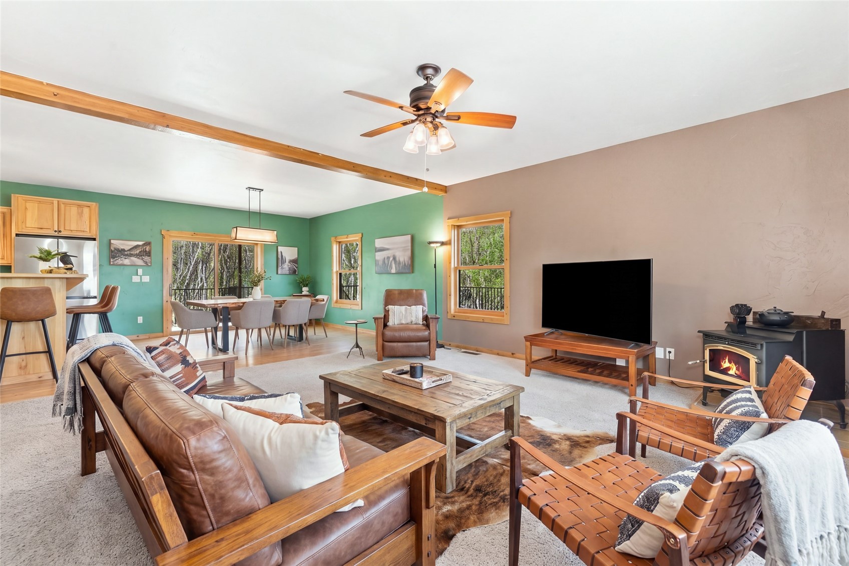 24425 Rawhide Trail Property Photo 4