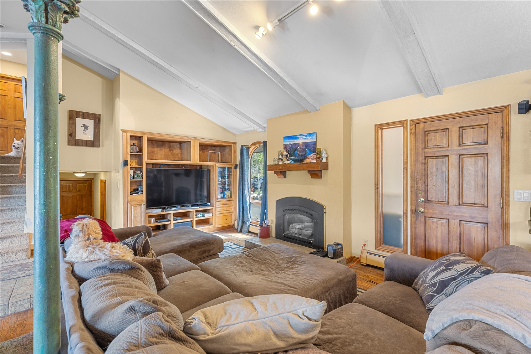208 Deer Path Road Property Photo 8