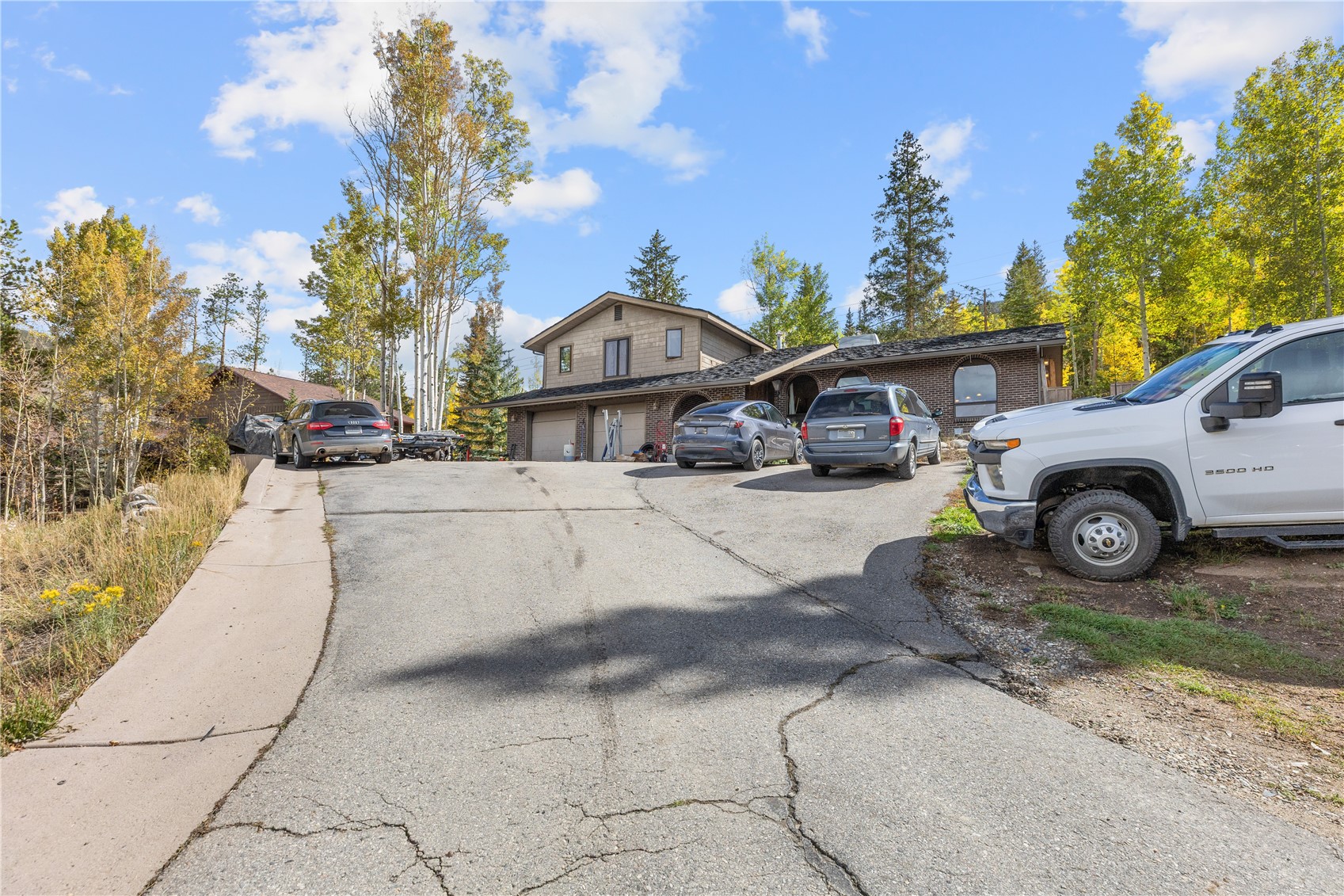 208 Deer Path Road Property Photo 38