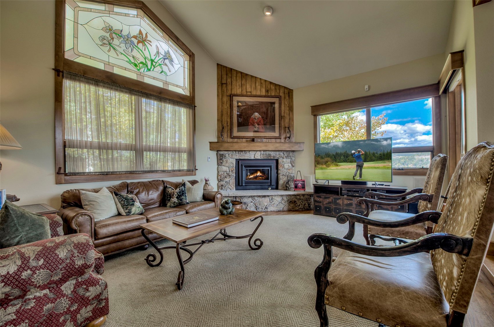 81 New England Drive Property Photo 14