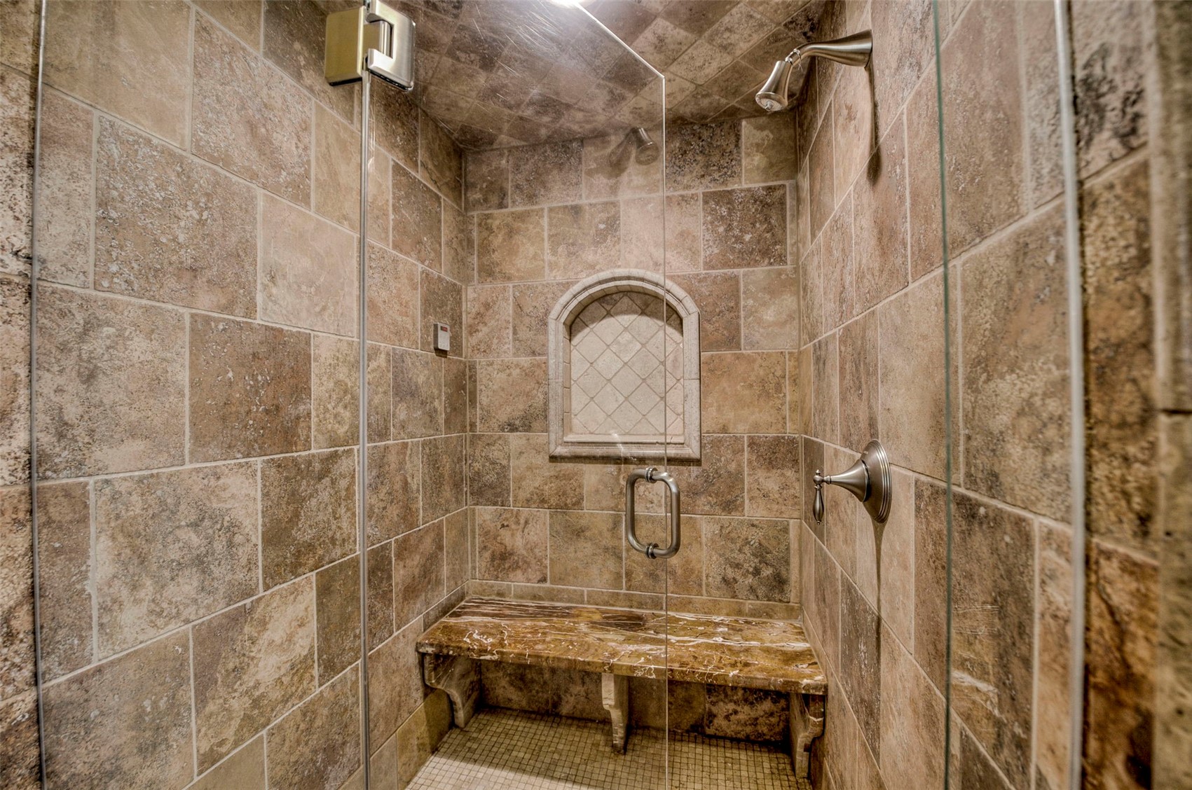 81 New England Drive Property Photo 24