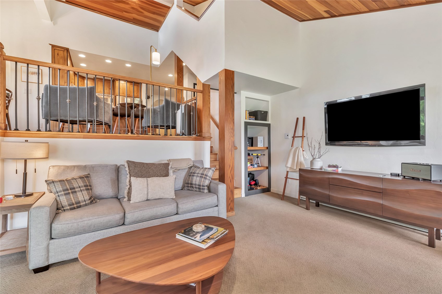 1123 Redwoods Drive A Property Photo 13