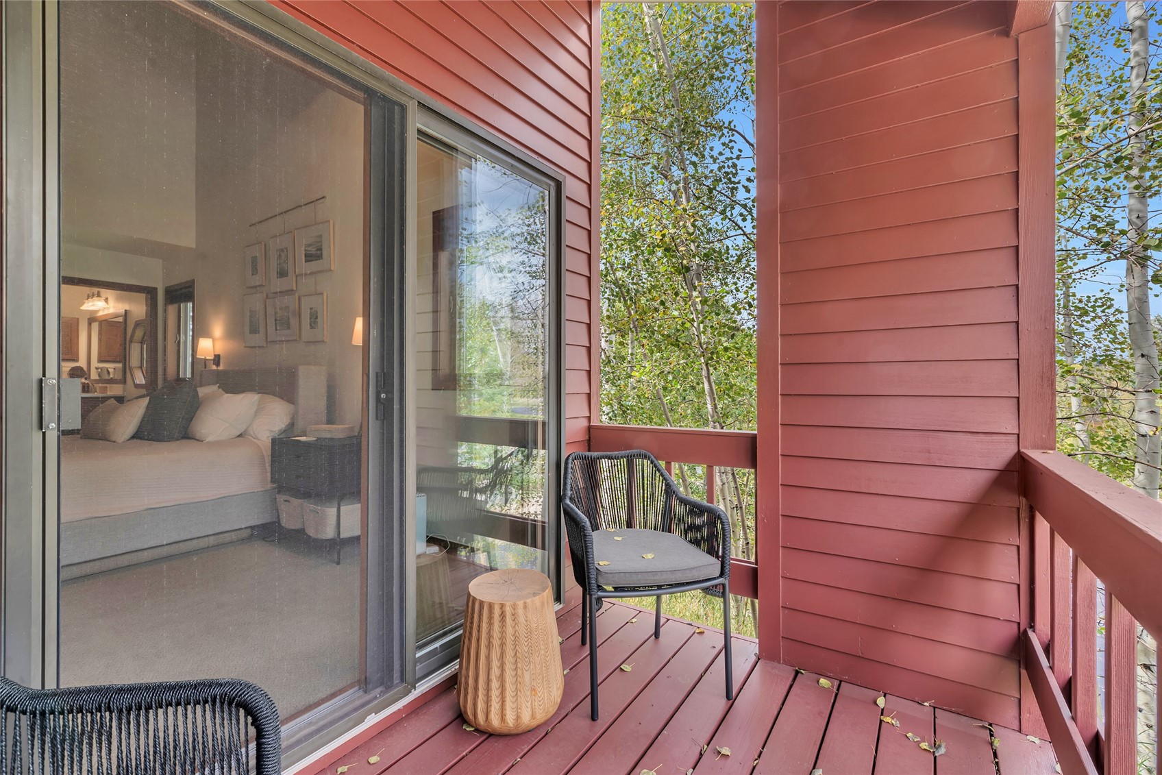 1123 Redwoods Drive A Property Photo 26