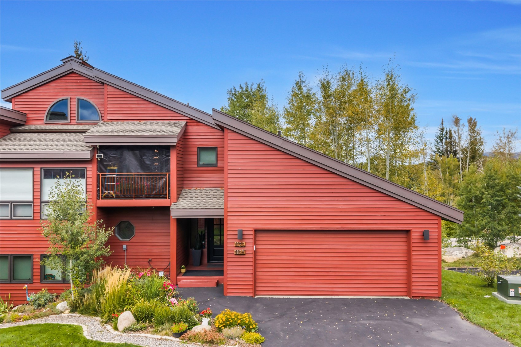 1123 Redwoods Drive A Property Photo 45