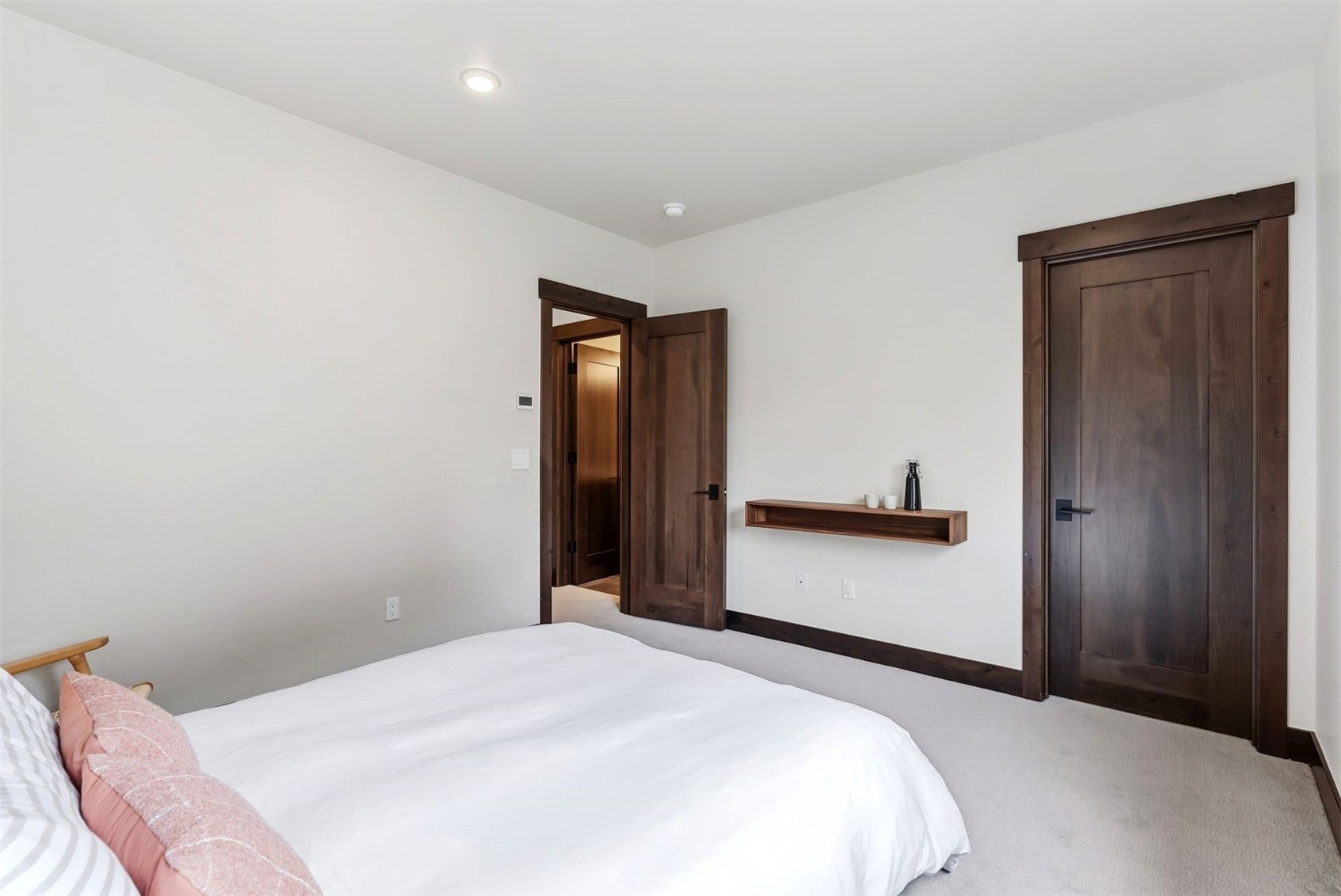 36 Coumbe Crossing Property Photo 32
