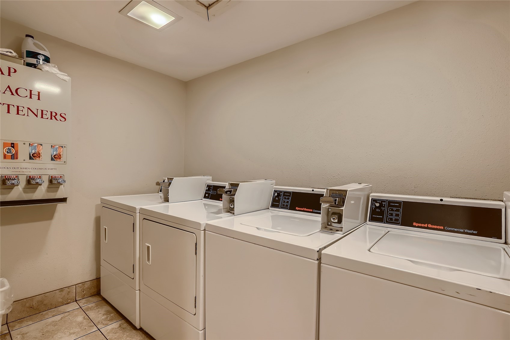 22280 Us Highway 6 1709 Property Photo 18