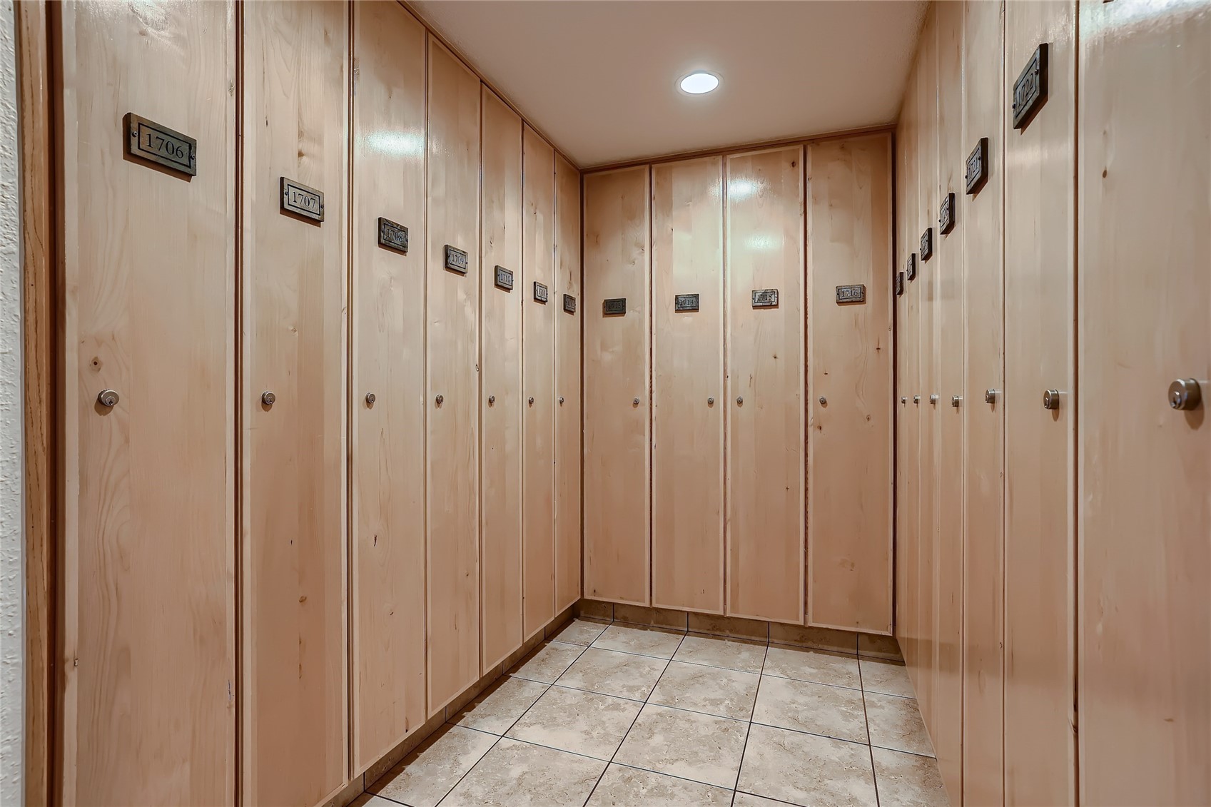 22280 Us Highway 6 1709 Property Photo 19