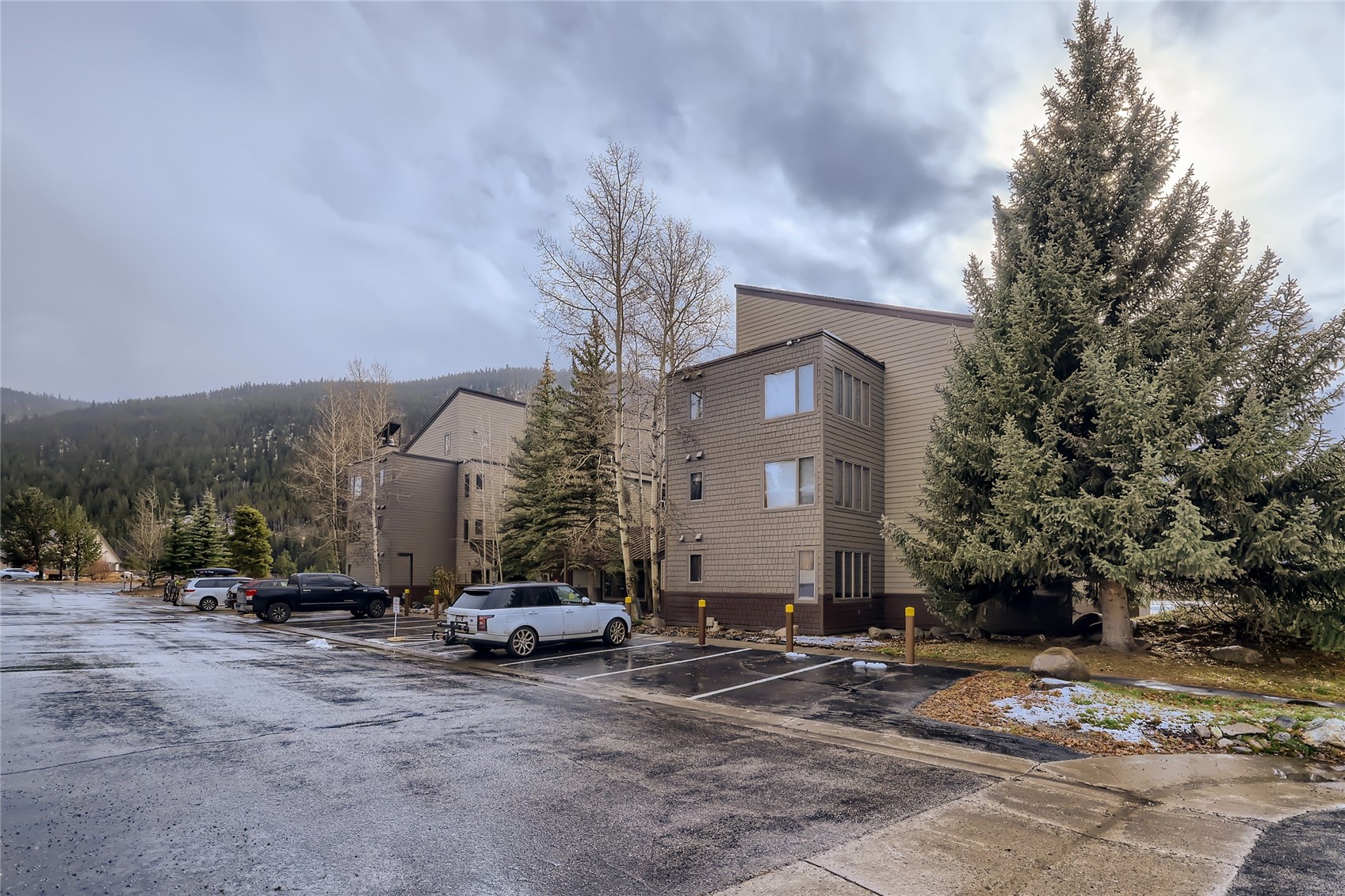 22280 Us Highway 6 1709 Property Photo 22