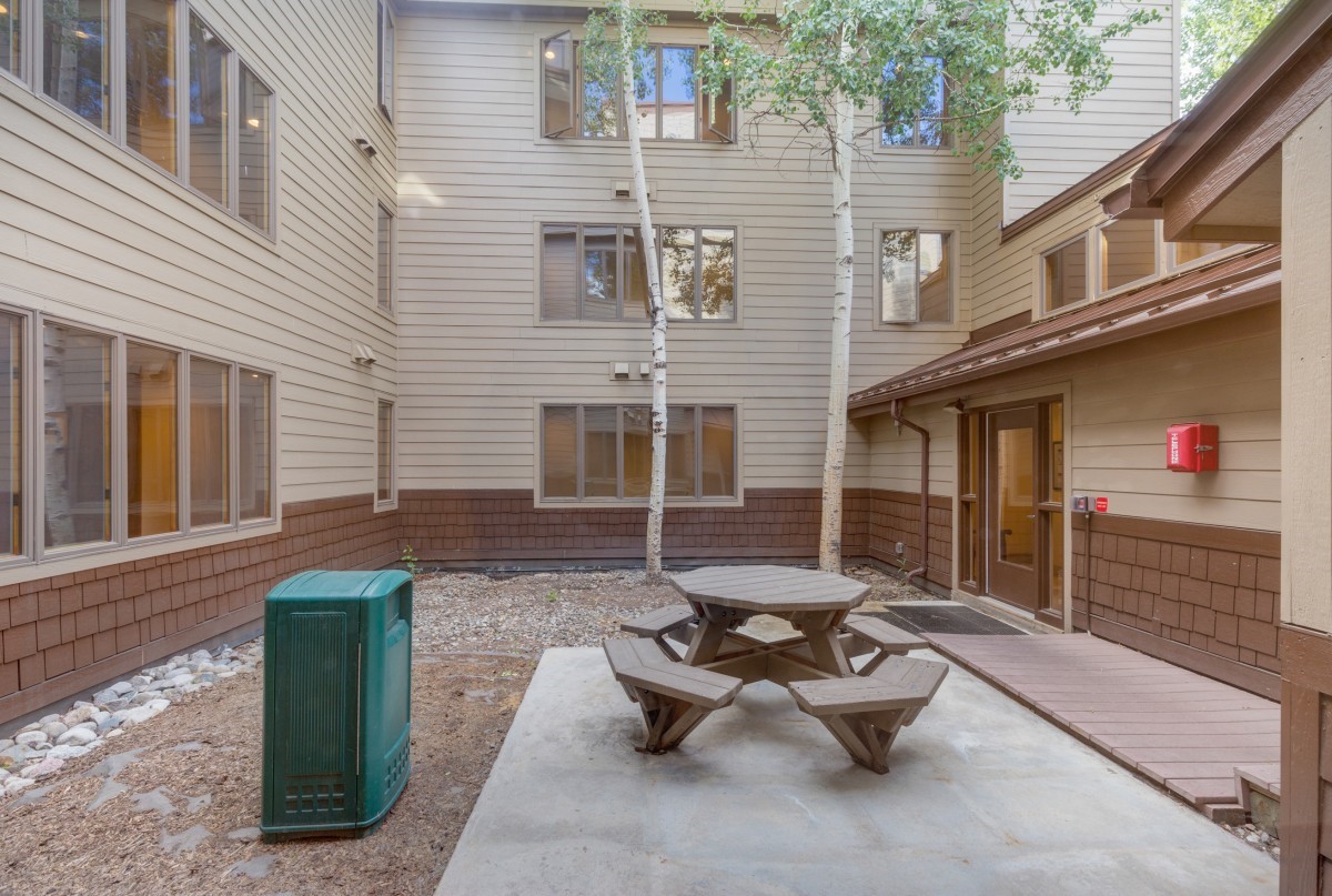 22280 Us Highway 6 1709 Property Photo 43