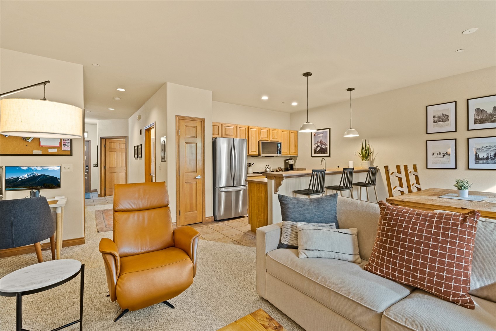 846 Blue River Parkway C7 Property Photo 9