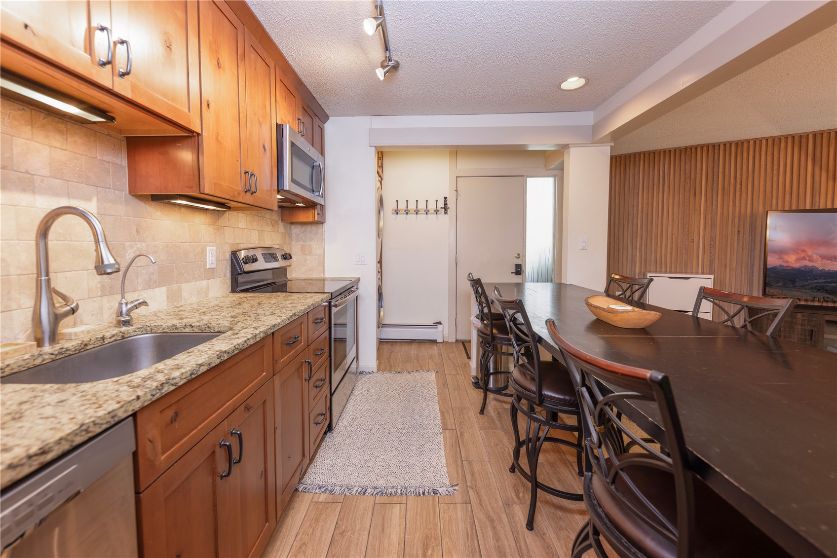 1115 Ski Hill Road 81 Property Photo 6