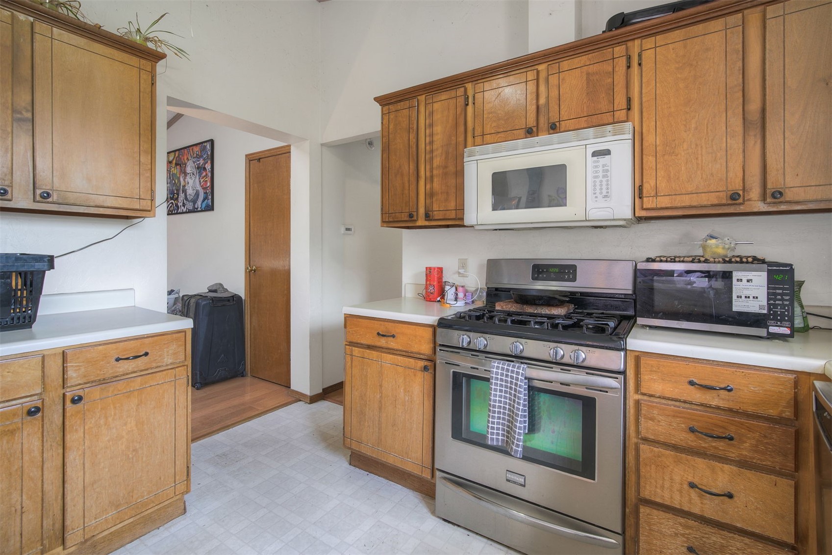 21 W Second Avenue Property Photo 6