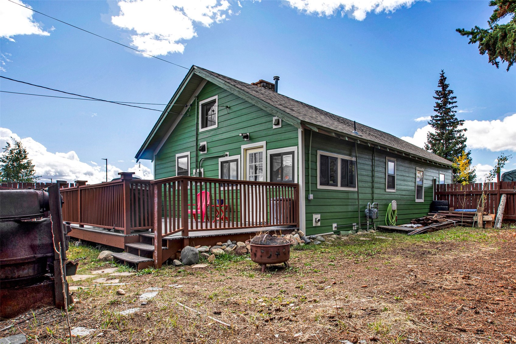 728 Front Street Property Photo 1