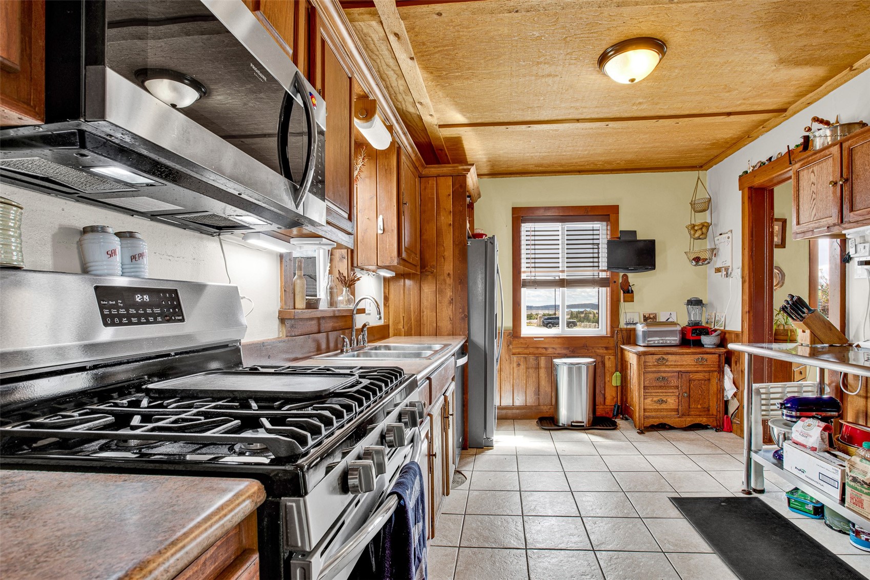 728 Front Street Property Photo 19