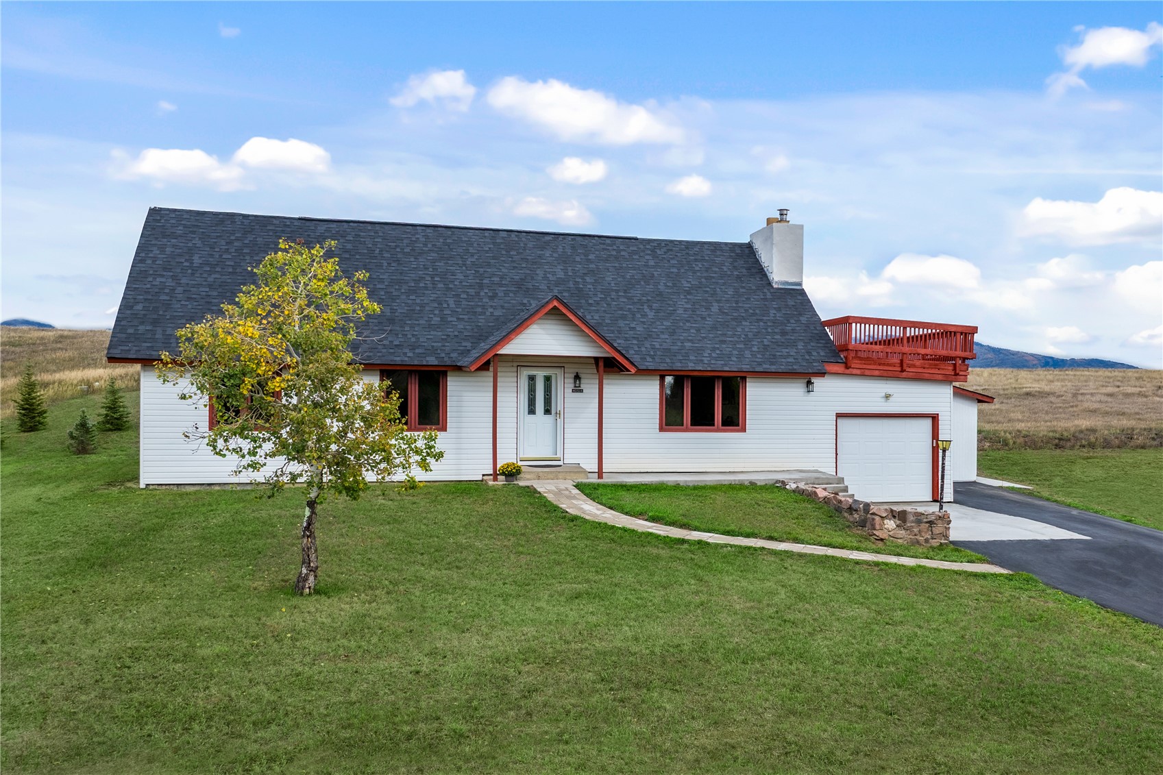 40514 Steamboat Drive Property Photo 1