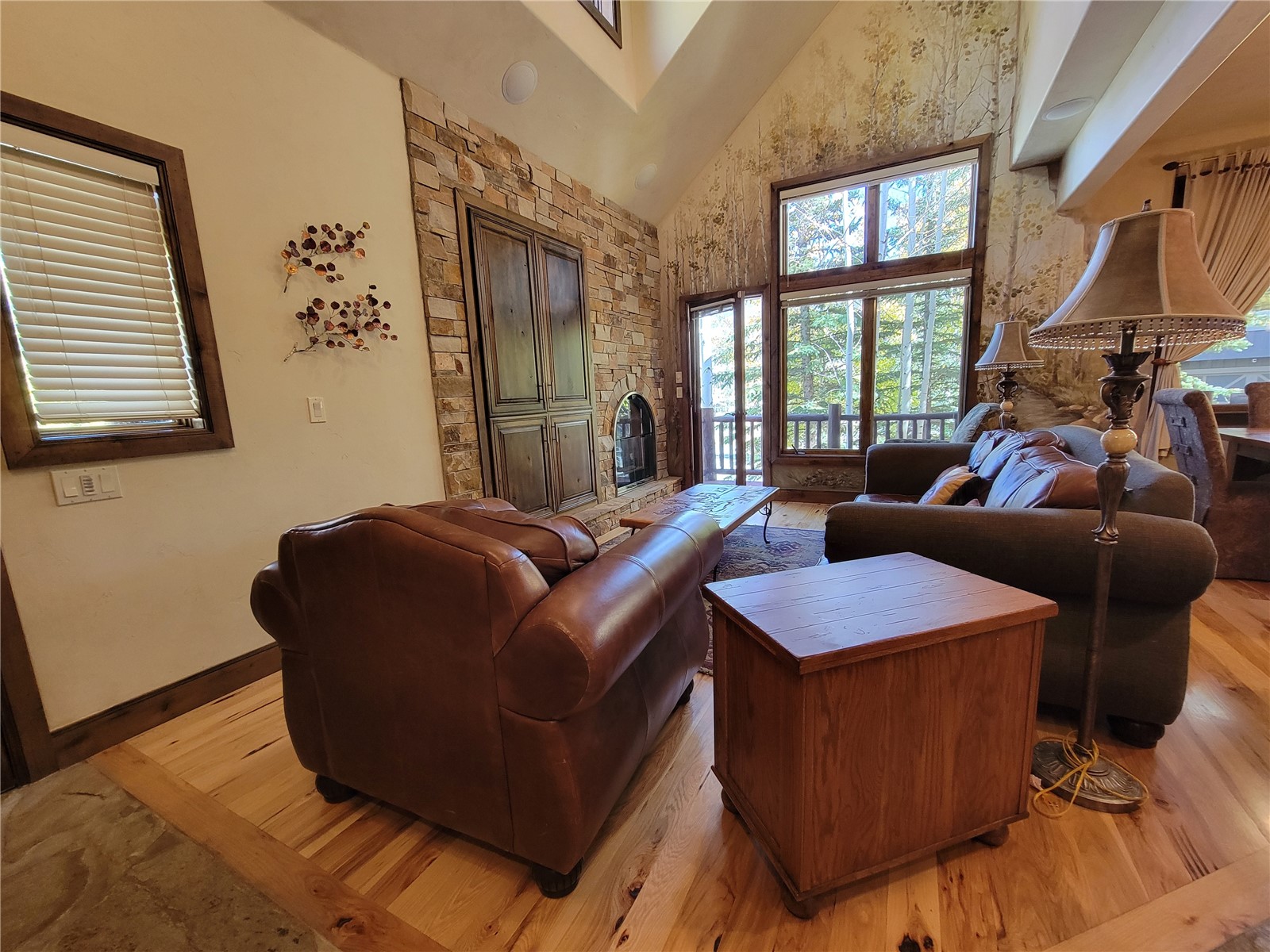 405 Kestrel Lane Property Photo 15