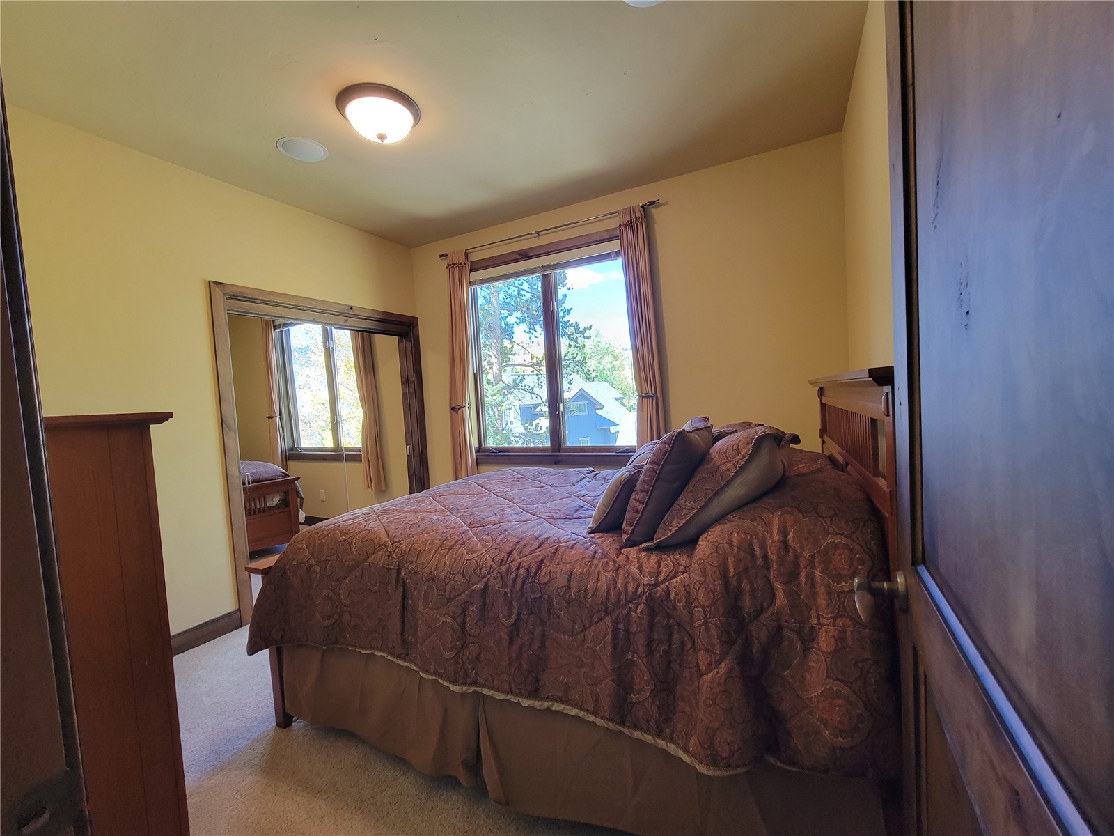 405 Kestrel Lane Property Photo 26
