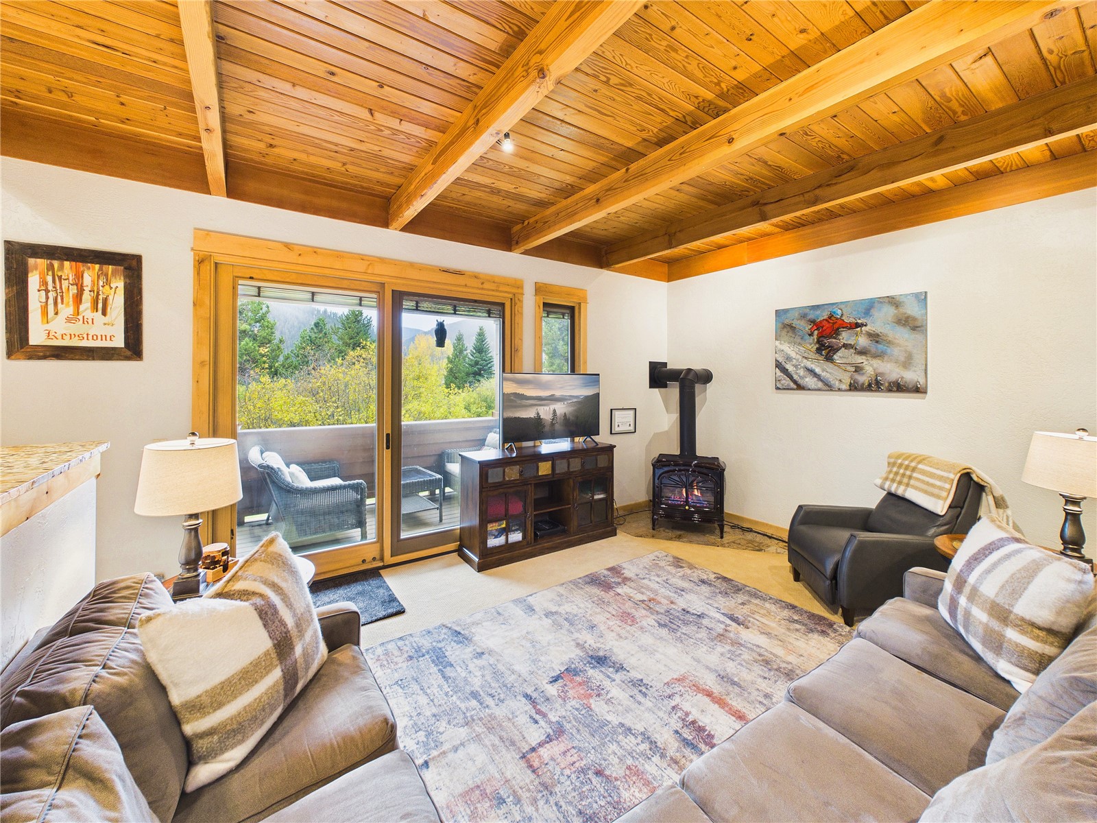 530 Tennis Club Road 1329 Property Photo 7
