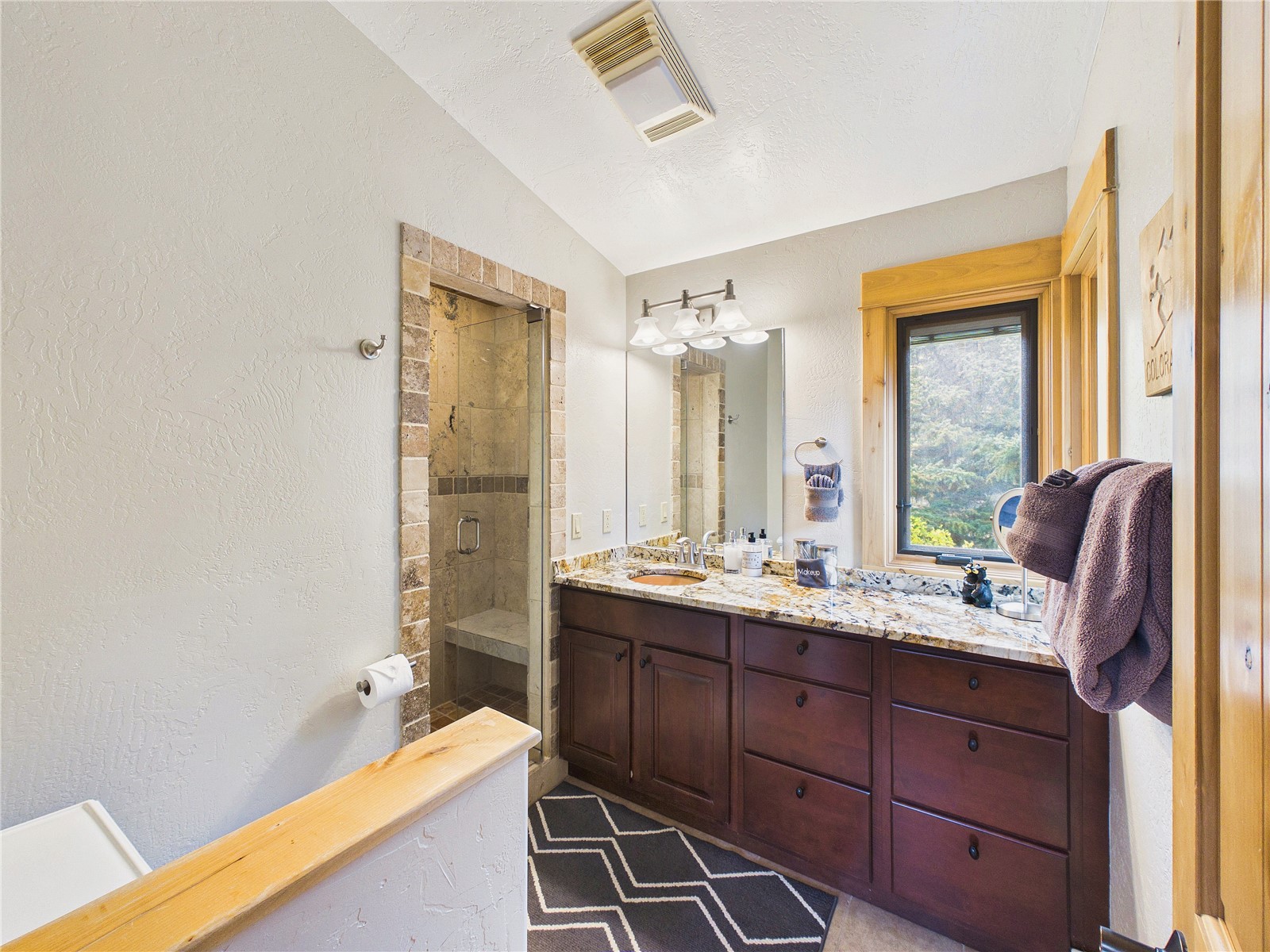 530 Tennis Club Road 1329 Property Photo 19