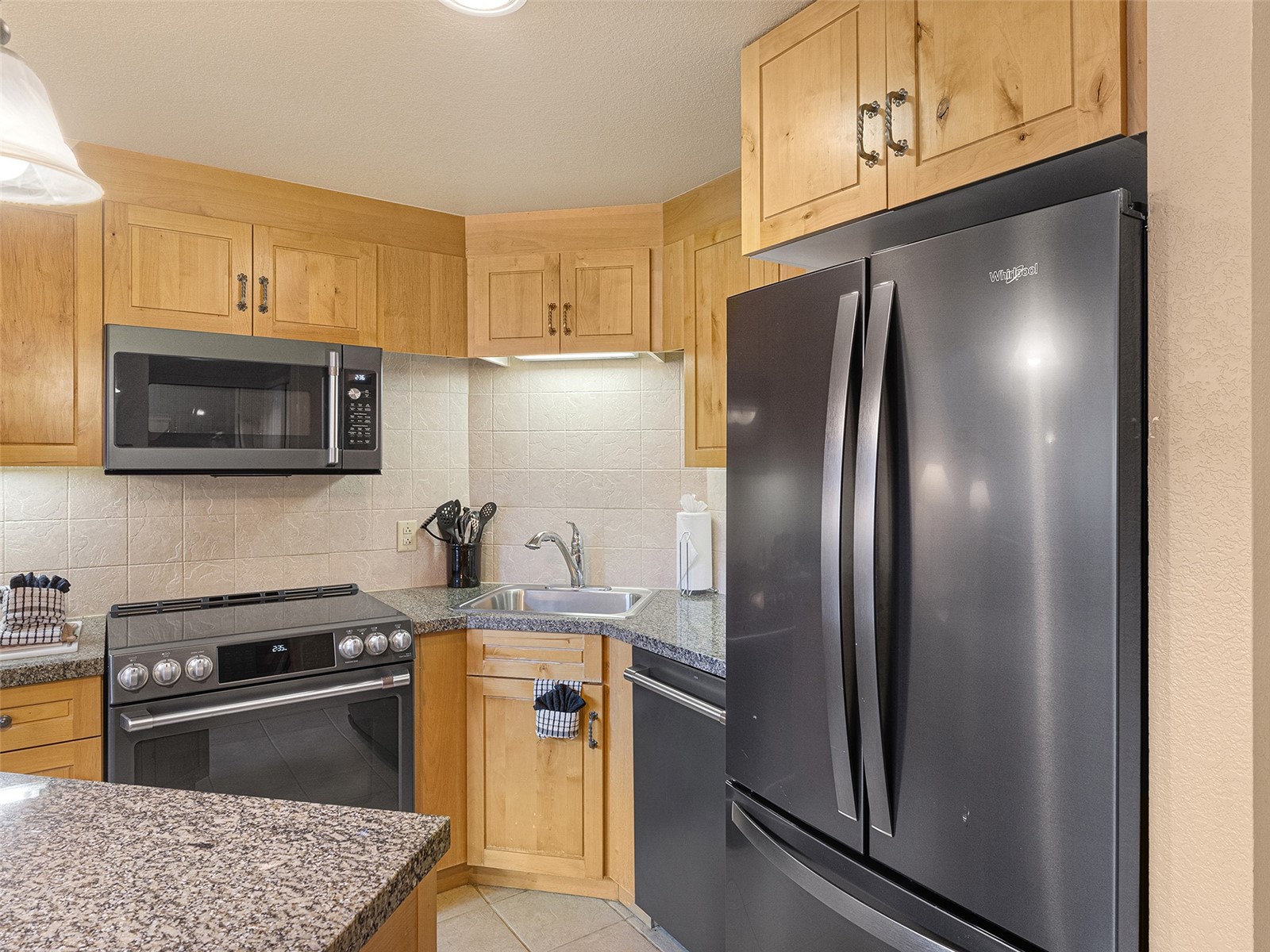 2300 Mt. Werner Circle 436 Cal 2 Property Photo 6