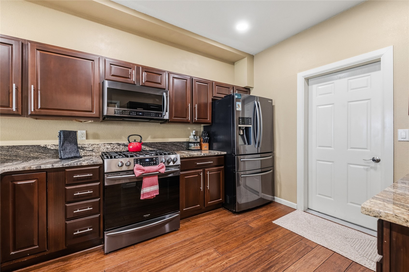 1679 Thistlebrook Lane Property Photo 16