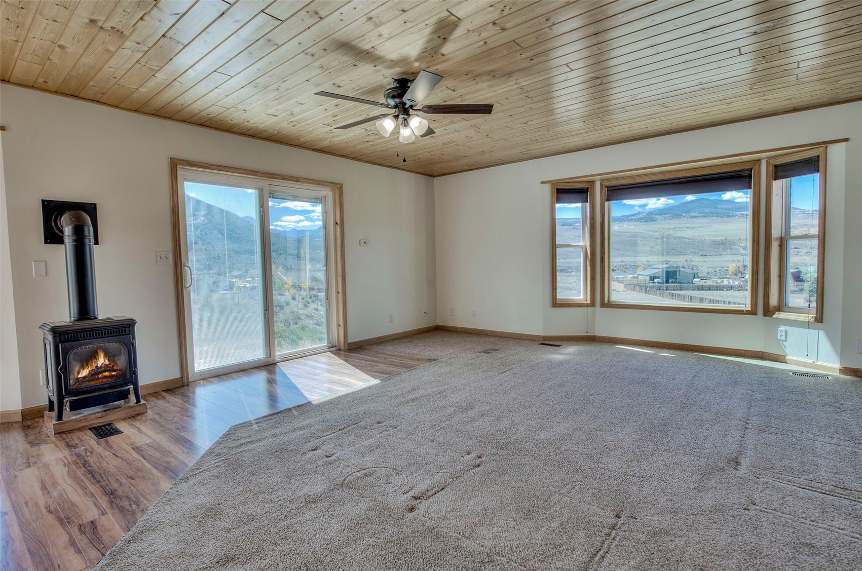 432 County Road 101 Property Photo 1