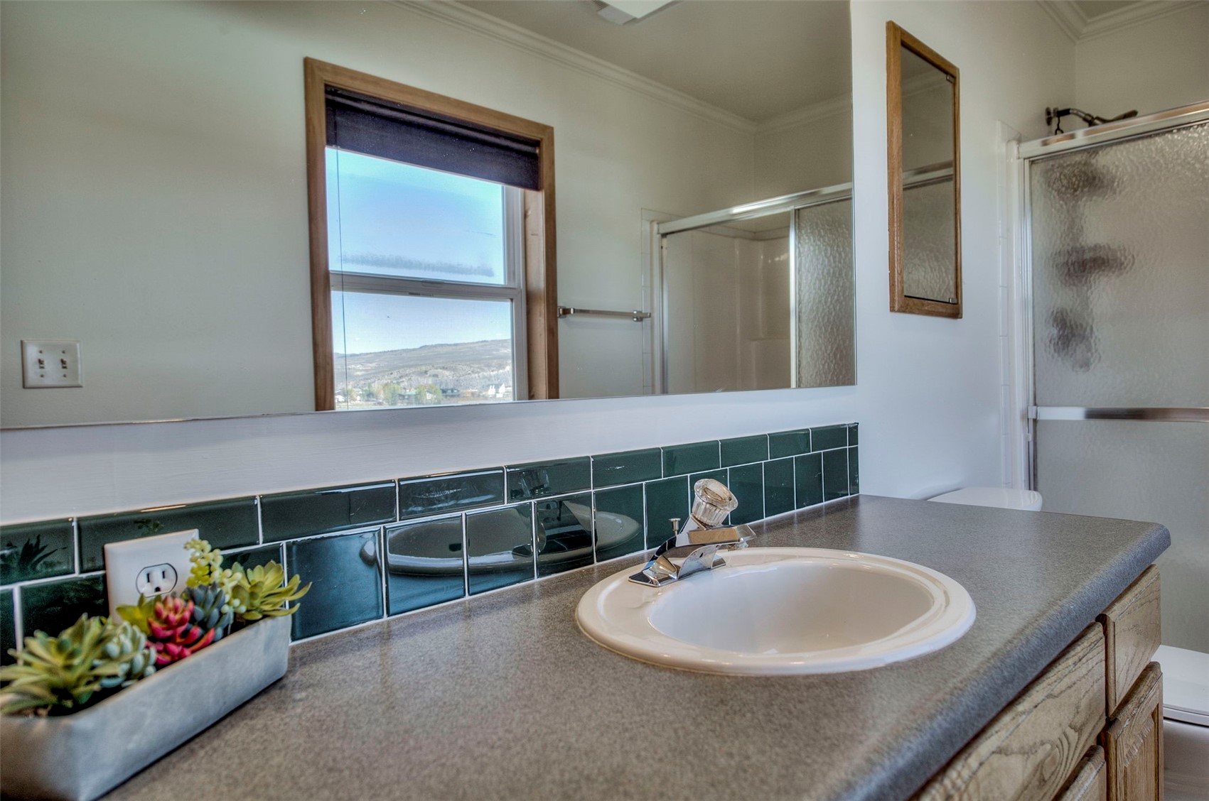 432 County Road 101 Property Photo 17