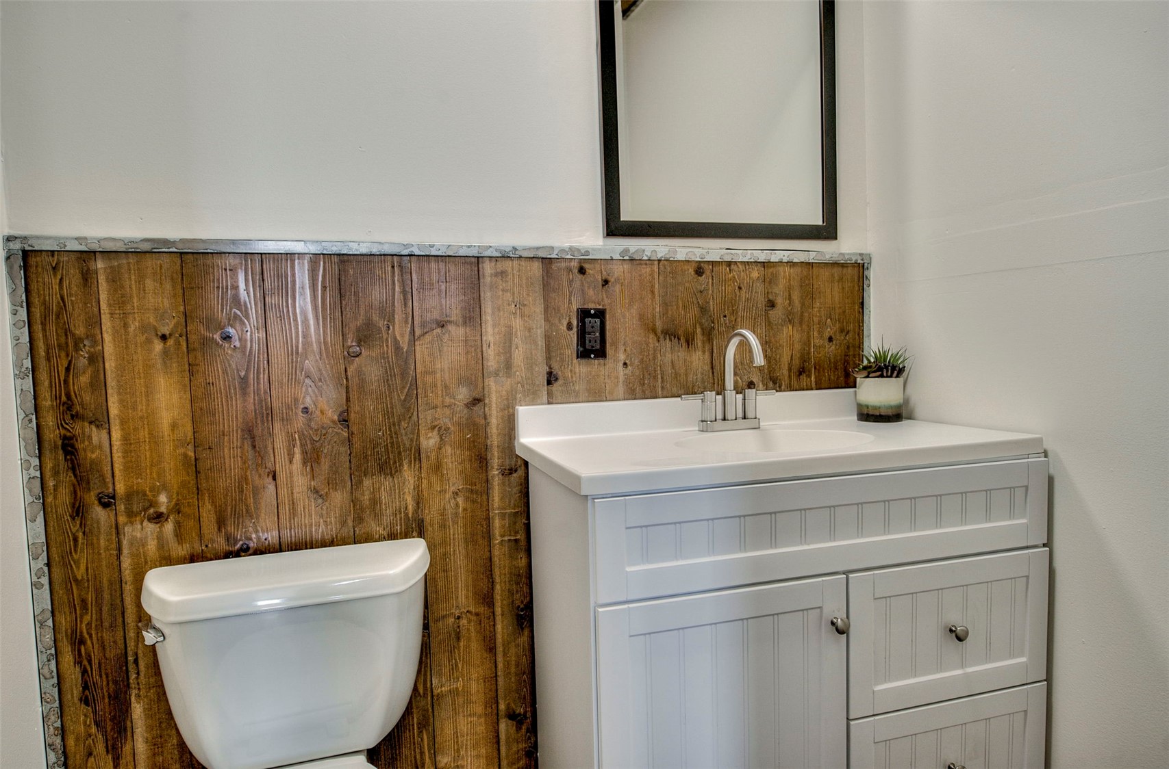 432 County Road 101 Property Photo 25