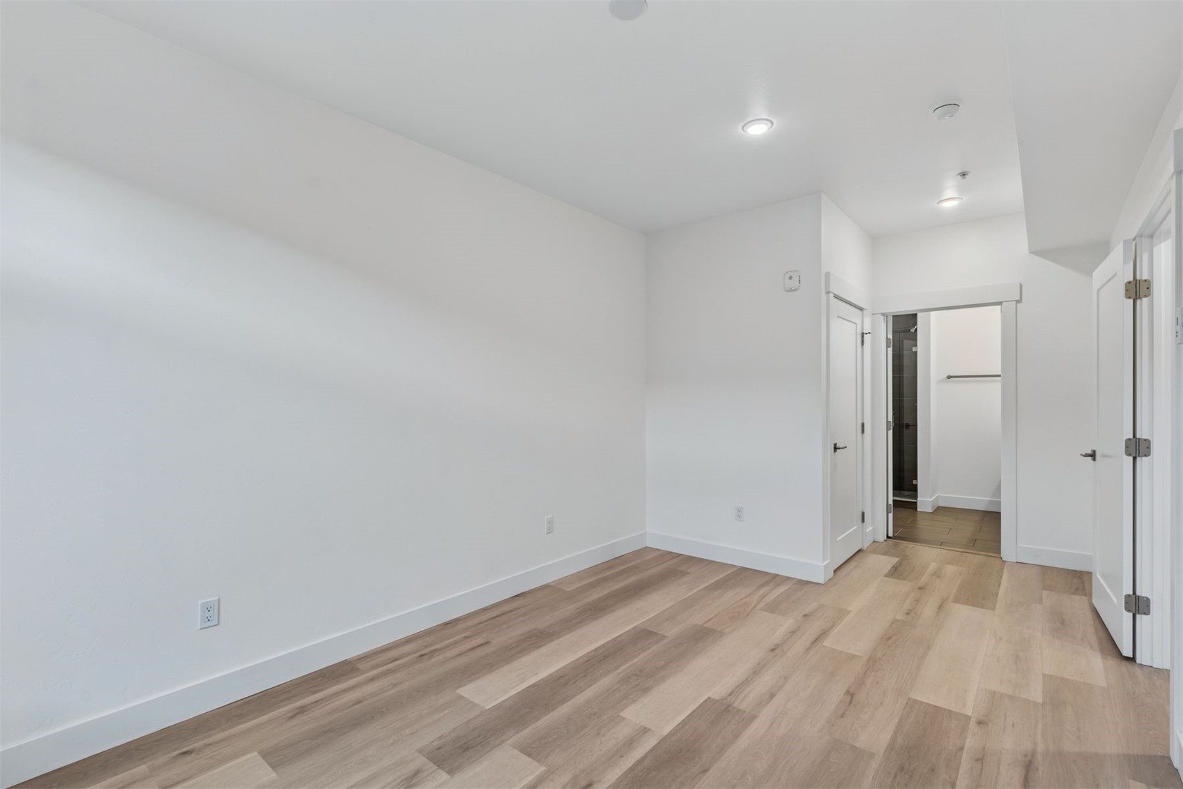740 Blue River Parkway B12 Property Photo 25