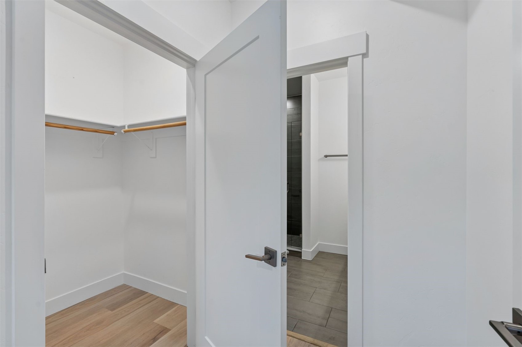 740 Blue River Parkway B12 Property Photo 28