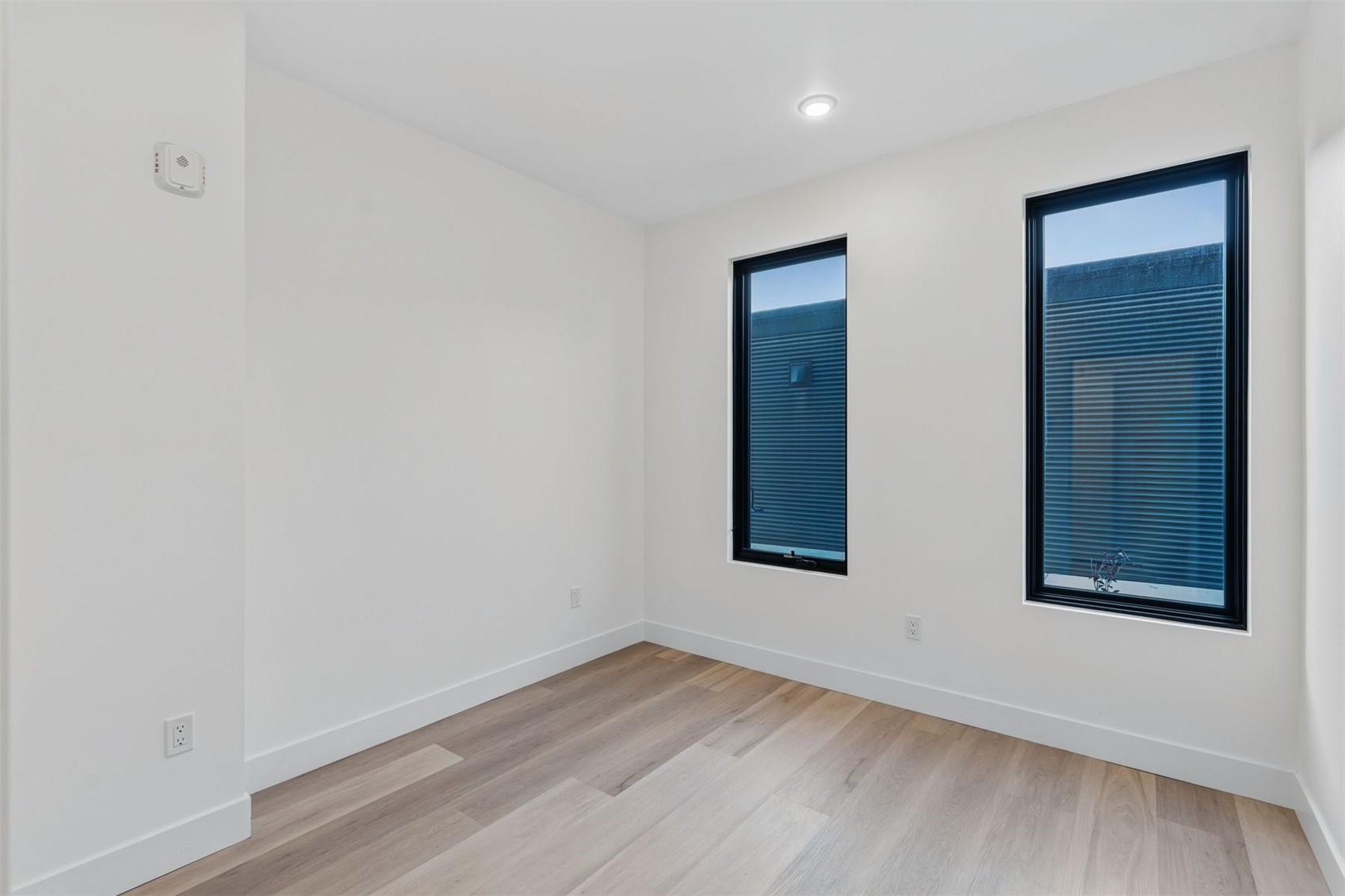740 Blue River Parkway B12 Property Photo 34