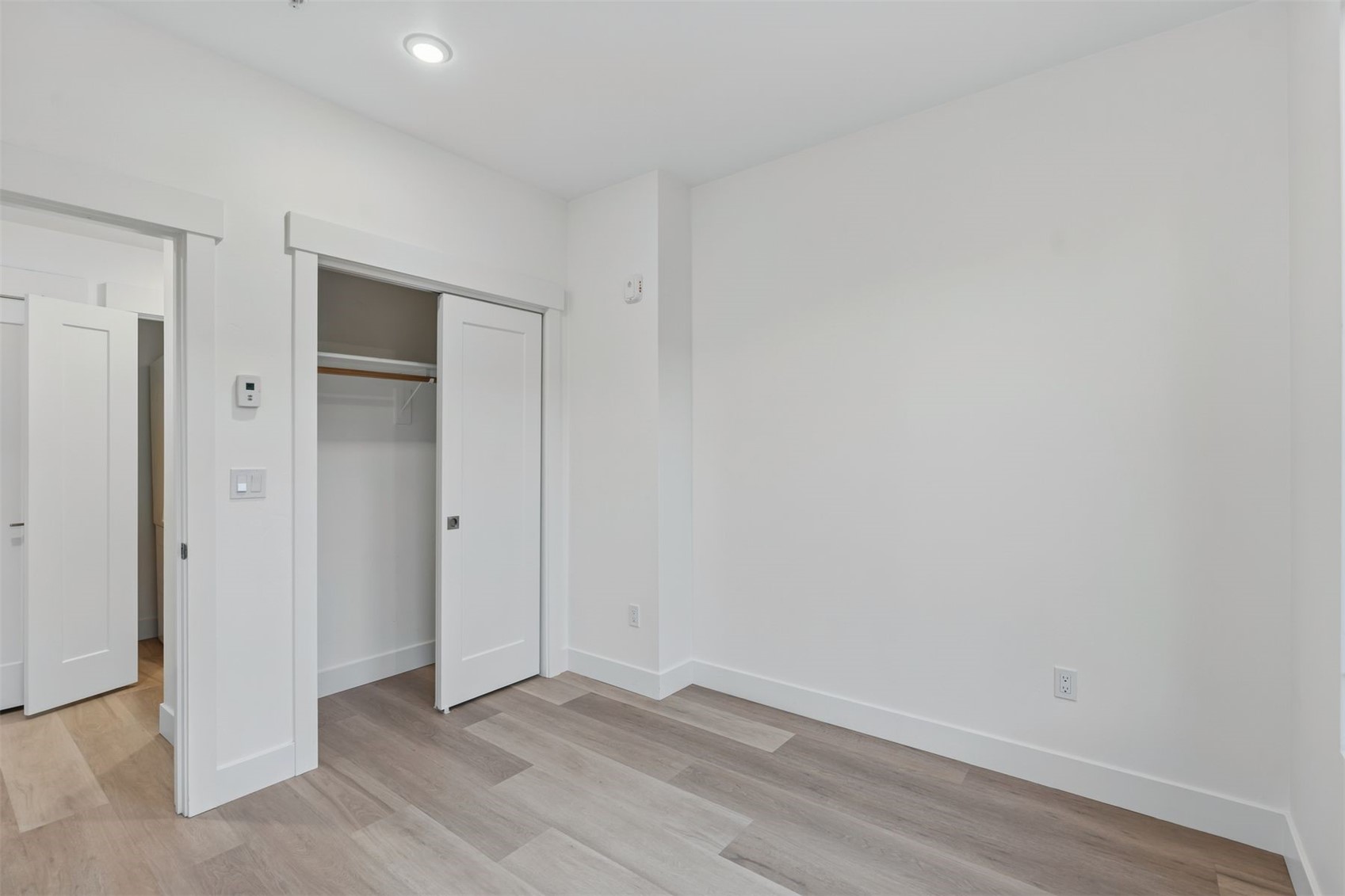740 Blue River Parkway B12 Property Photo 35