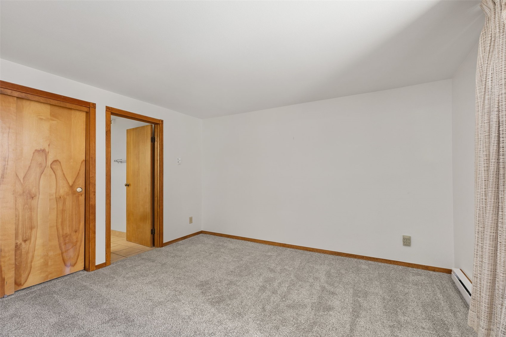 188 E La Bonte Street 319 Property Photo 22