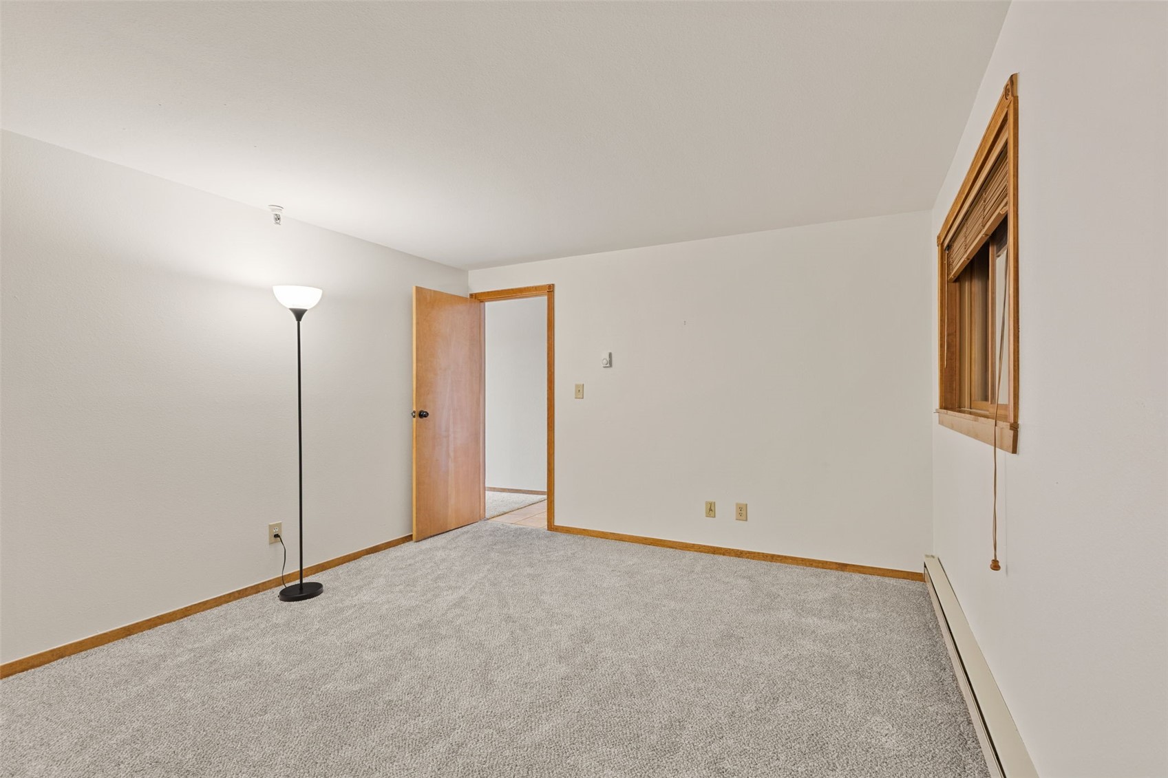 188 E La Bonte Street 319 Property Photo 31
