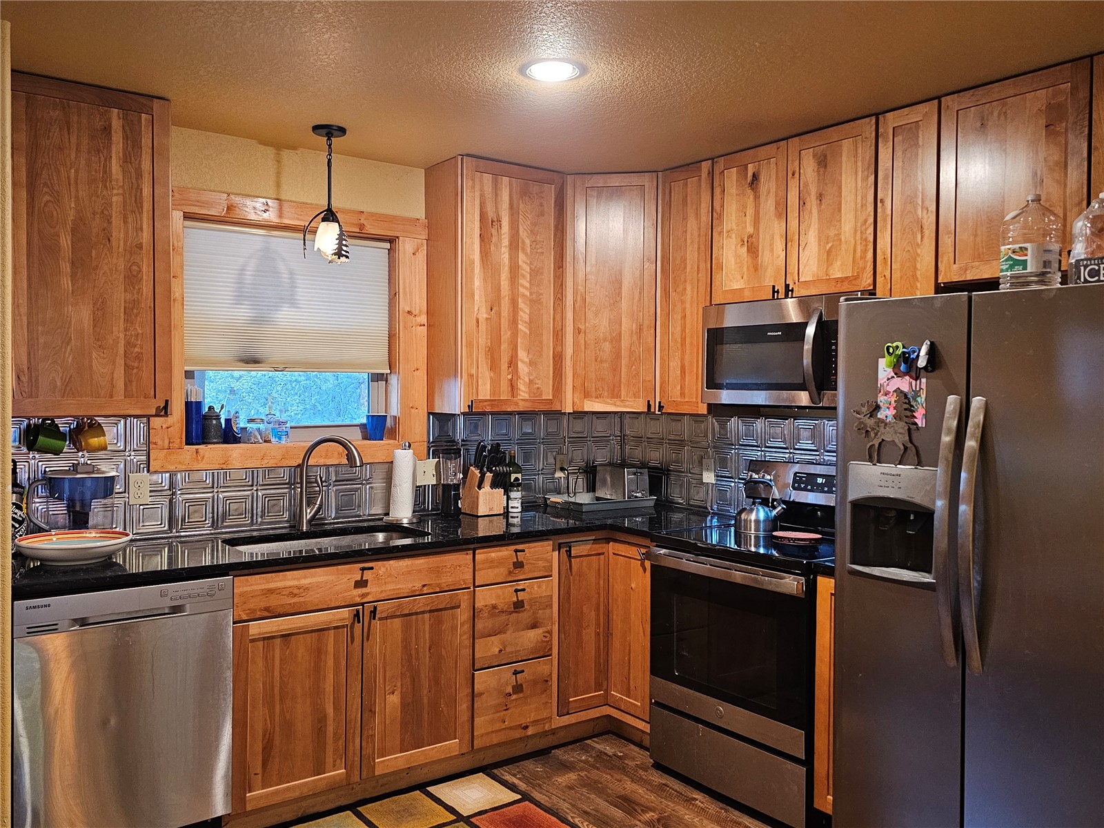 133 Gold Trail Property Photo 8