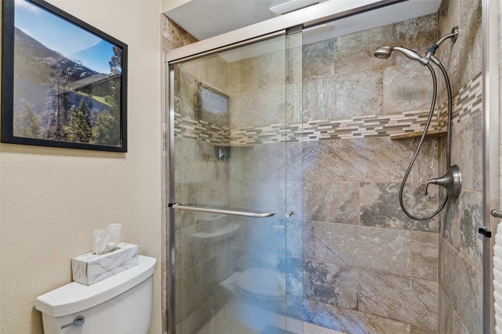1610 Lakeview Terrace 102a Property Photo 18