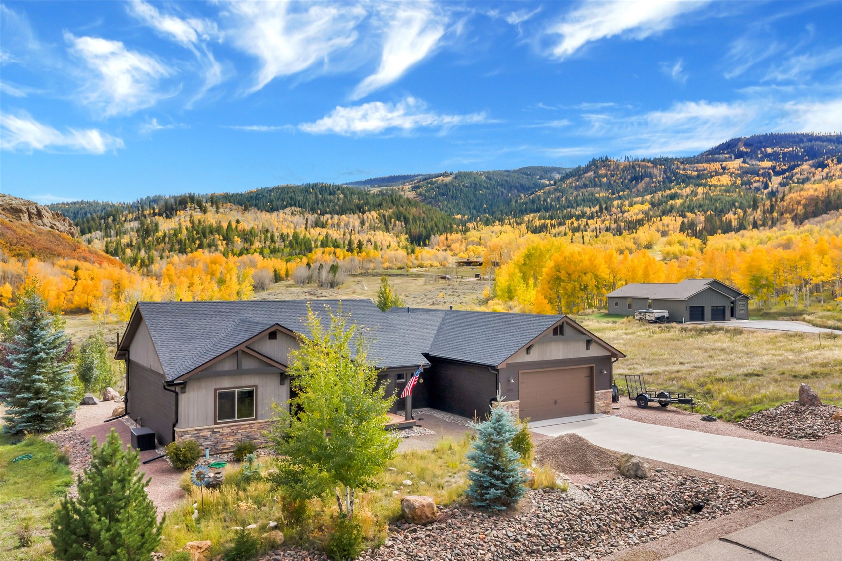 30290 Coyote Run Court Property Photo 3