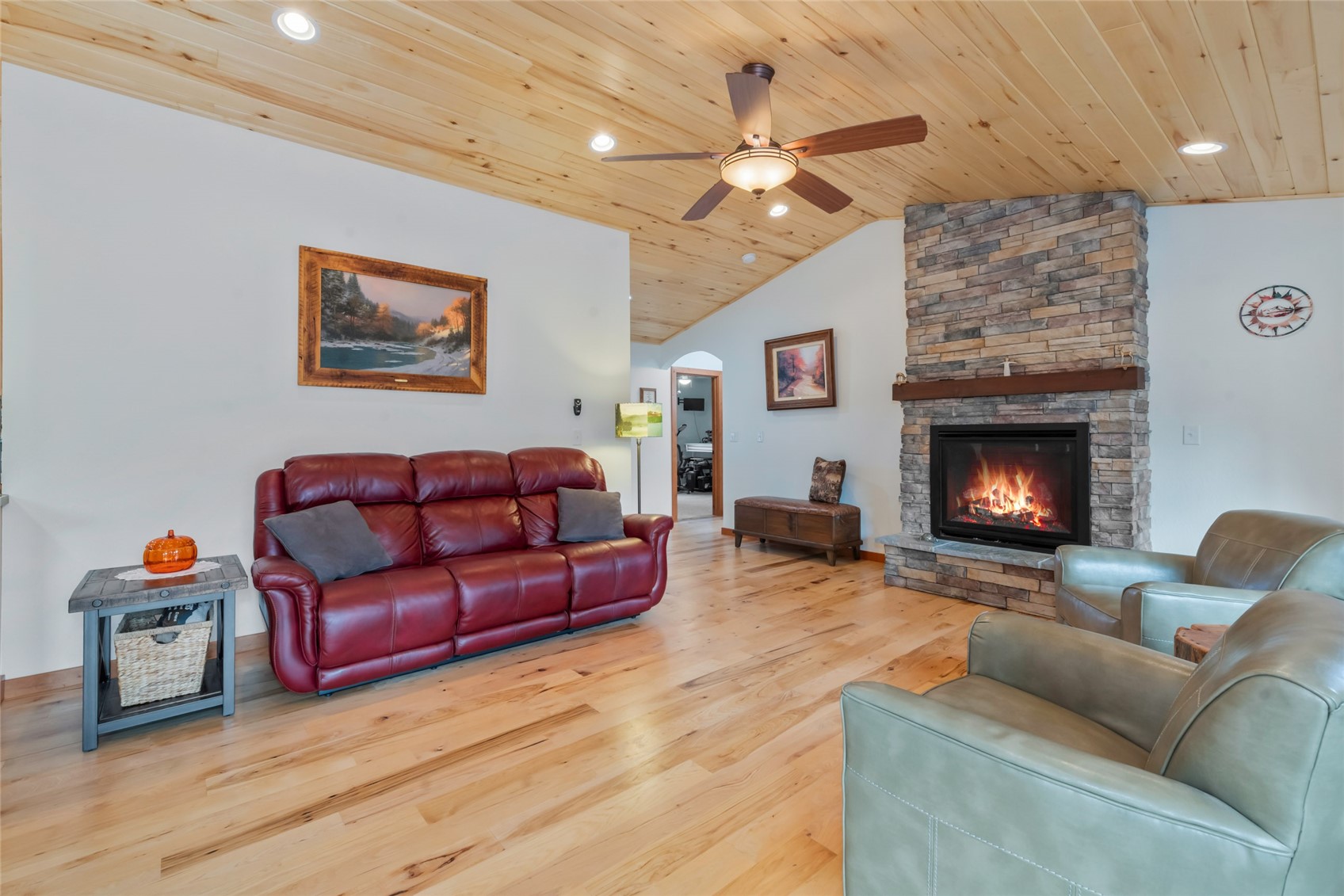 30290 Coyote Run Court Property Photo 6
