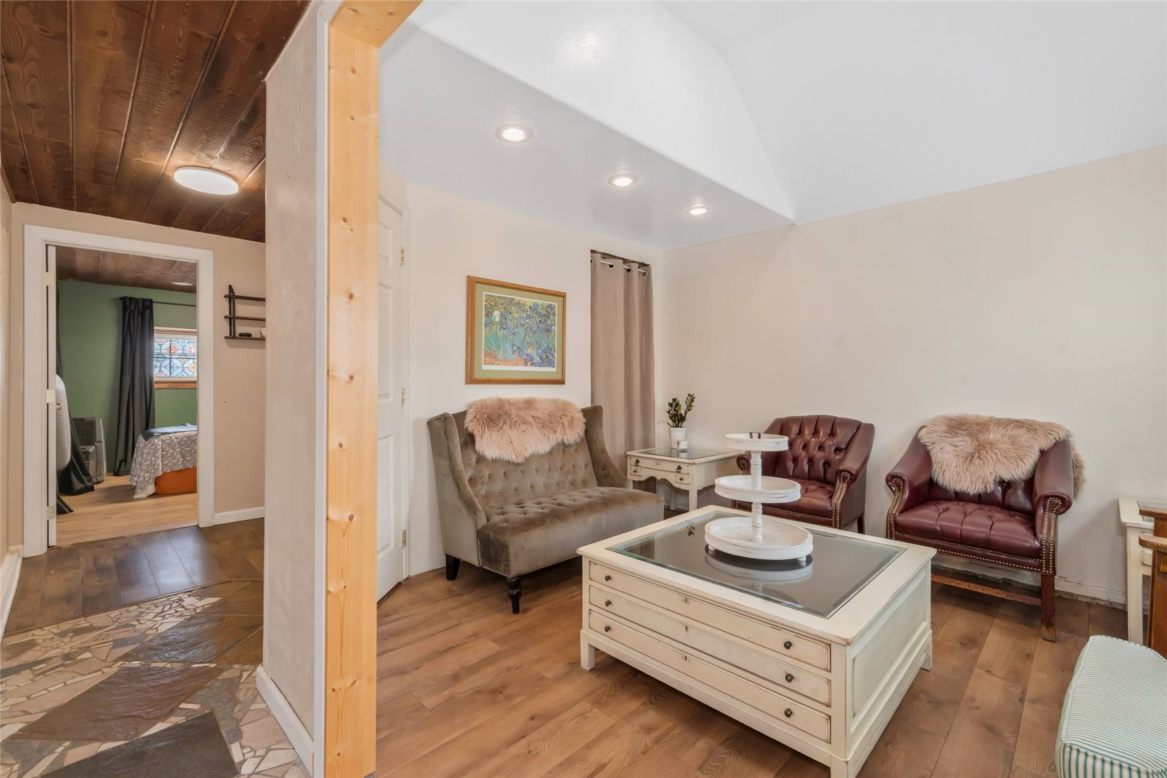 671 Tucker Street Property Photo 4