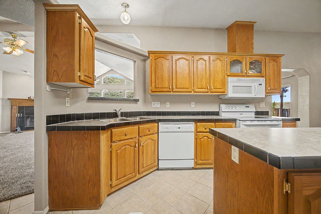 507 Pronghorn Road Property Photo 8