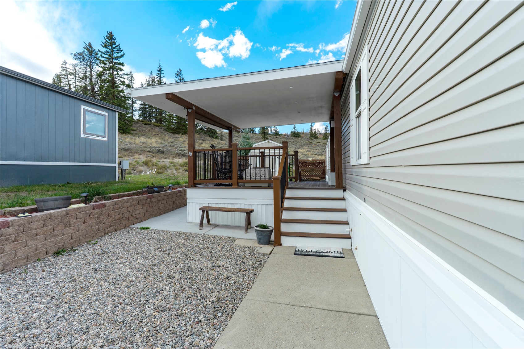 133 Pikes Peak Place Property Photo 5