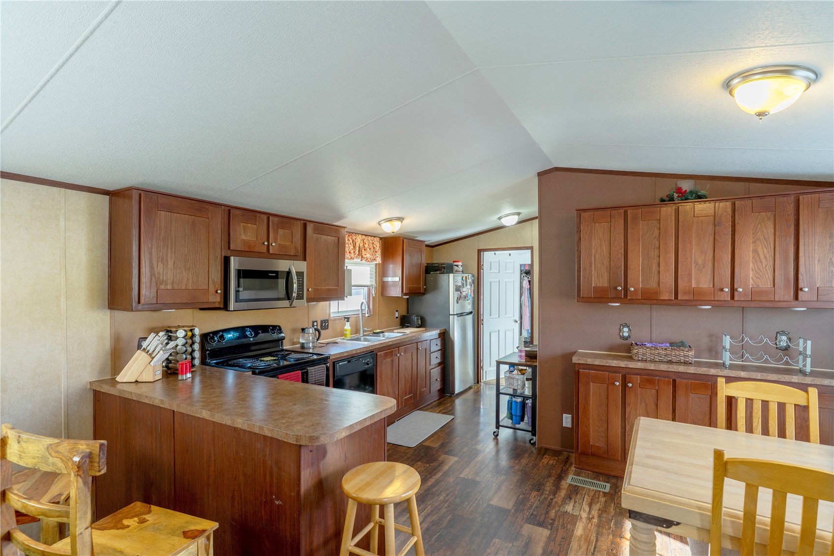 133 Pikes Peak Place Property Photo 13