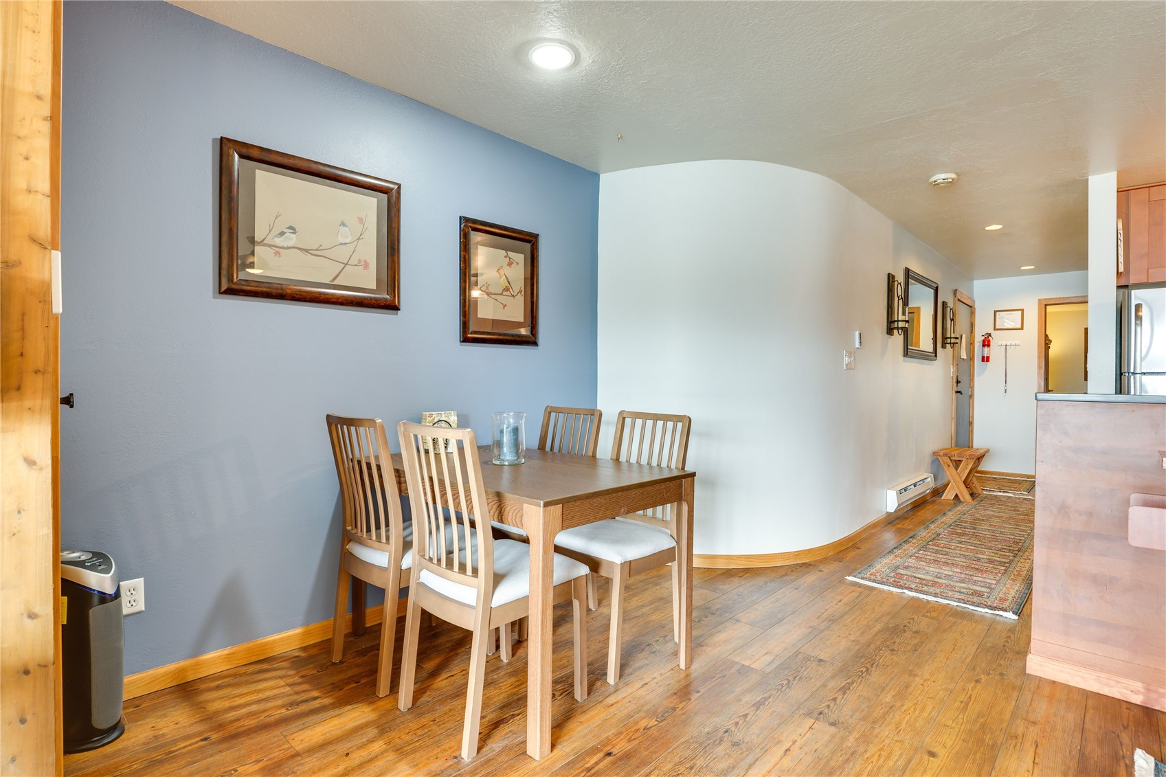 311 W La Bonte Street 206 Property Photo 8